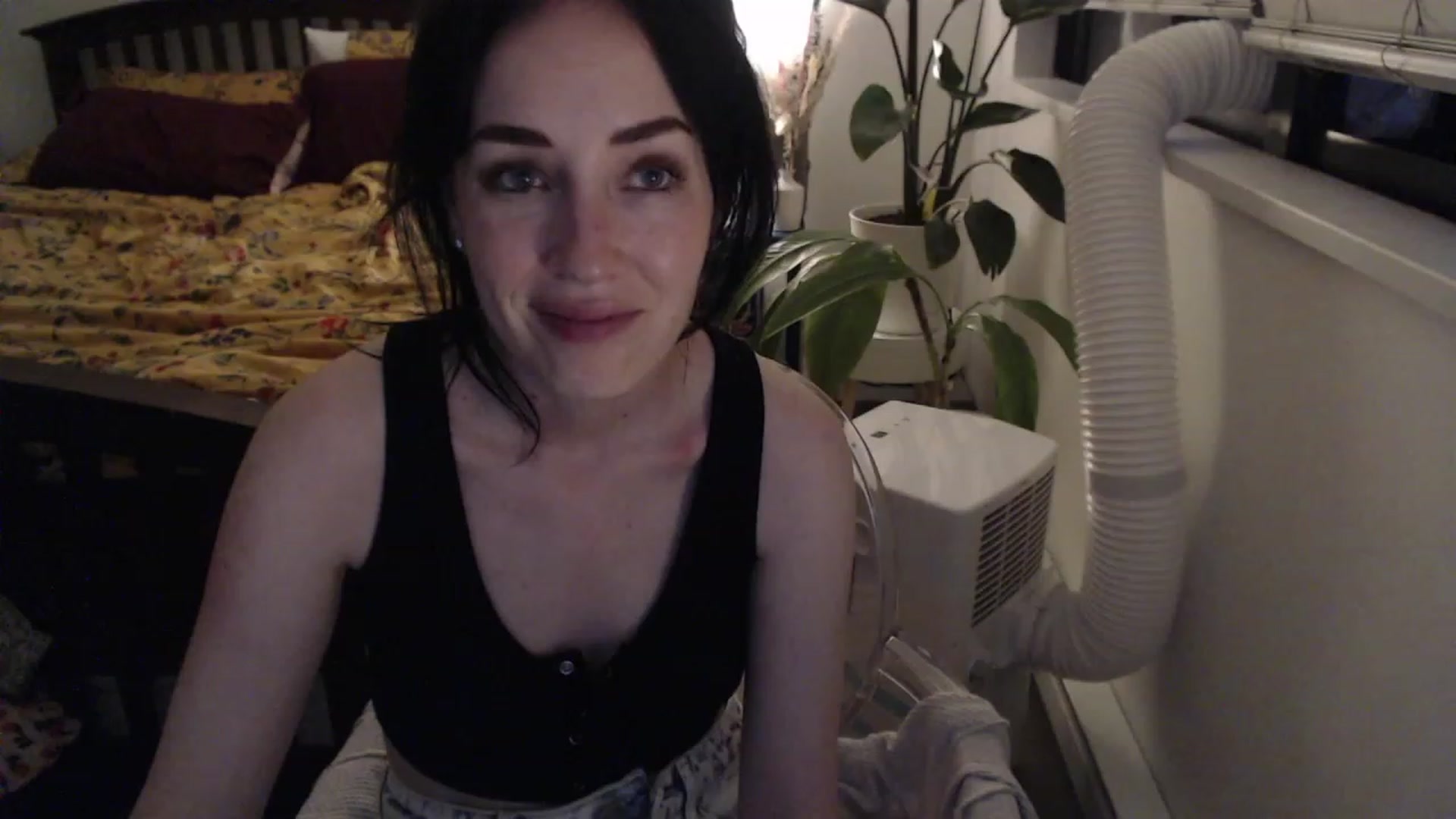Gallery image thumbnail from AAAAAGHHHHHHH's myfreecams stream on, 07/21/2023, 05:35 image 4 of 20