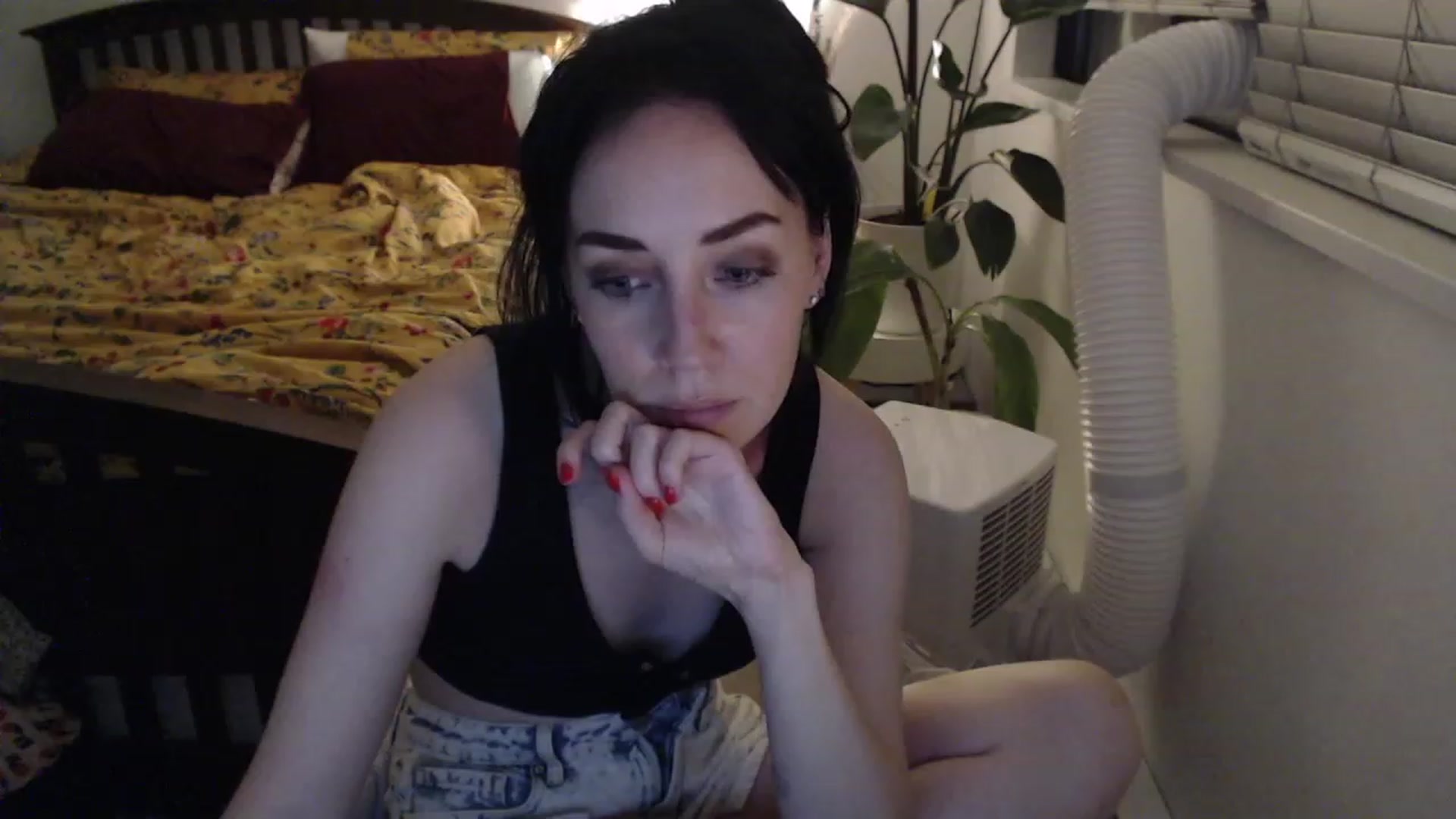 Gallery image thumbnail from AAAAAGHHHHHHH's myfreecams stream on, 07/21/2023, 05:35 image 18 of 20