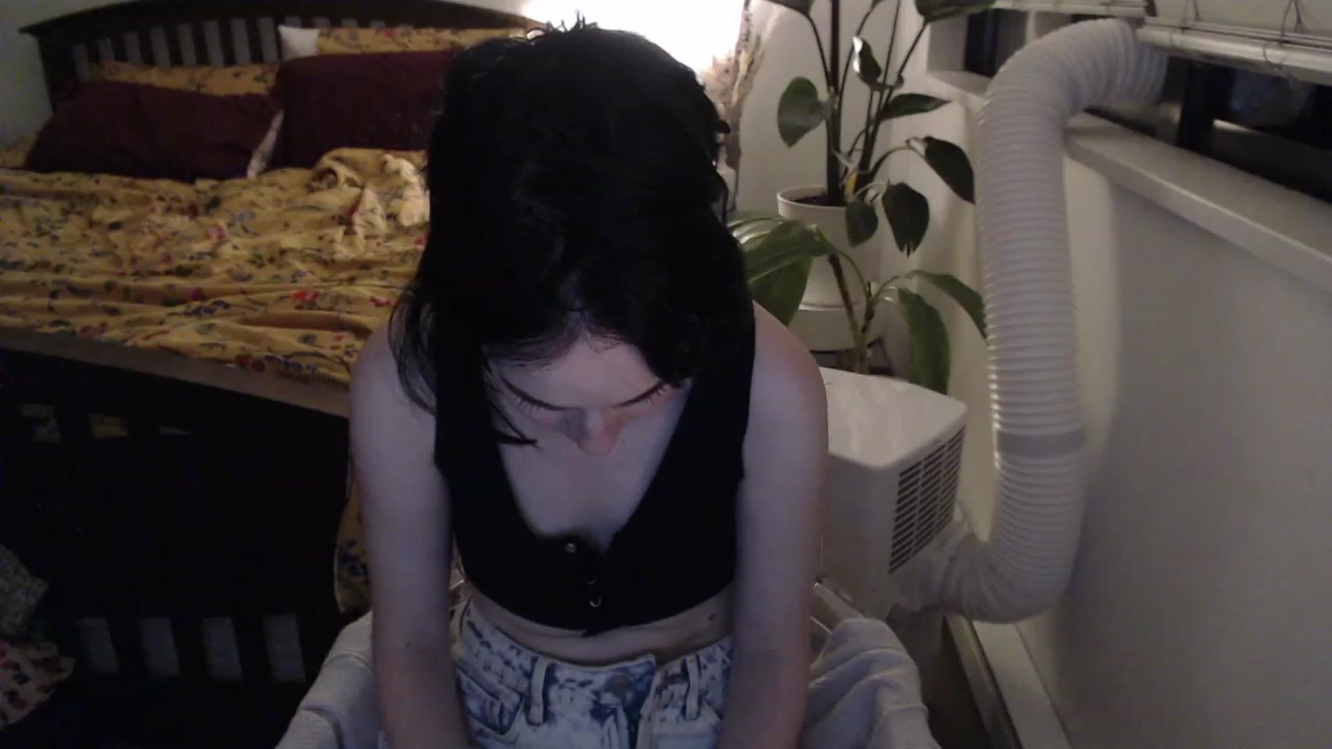 Gallery image thumbnail from AAAAAGHHHHHHH's myfreecams stream on, 07/21/2023, 05:35 image 17 of 20