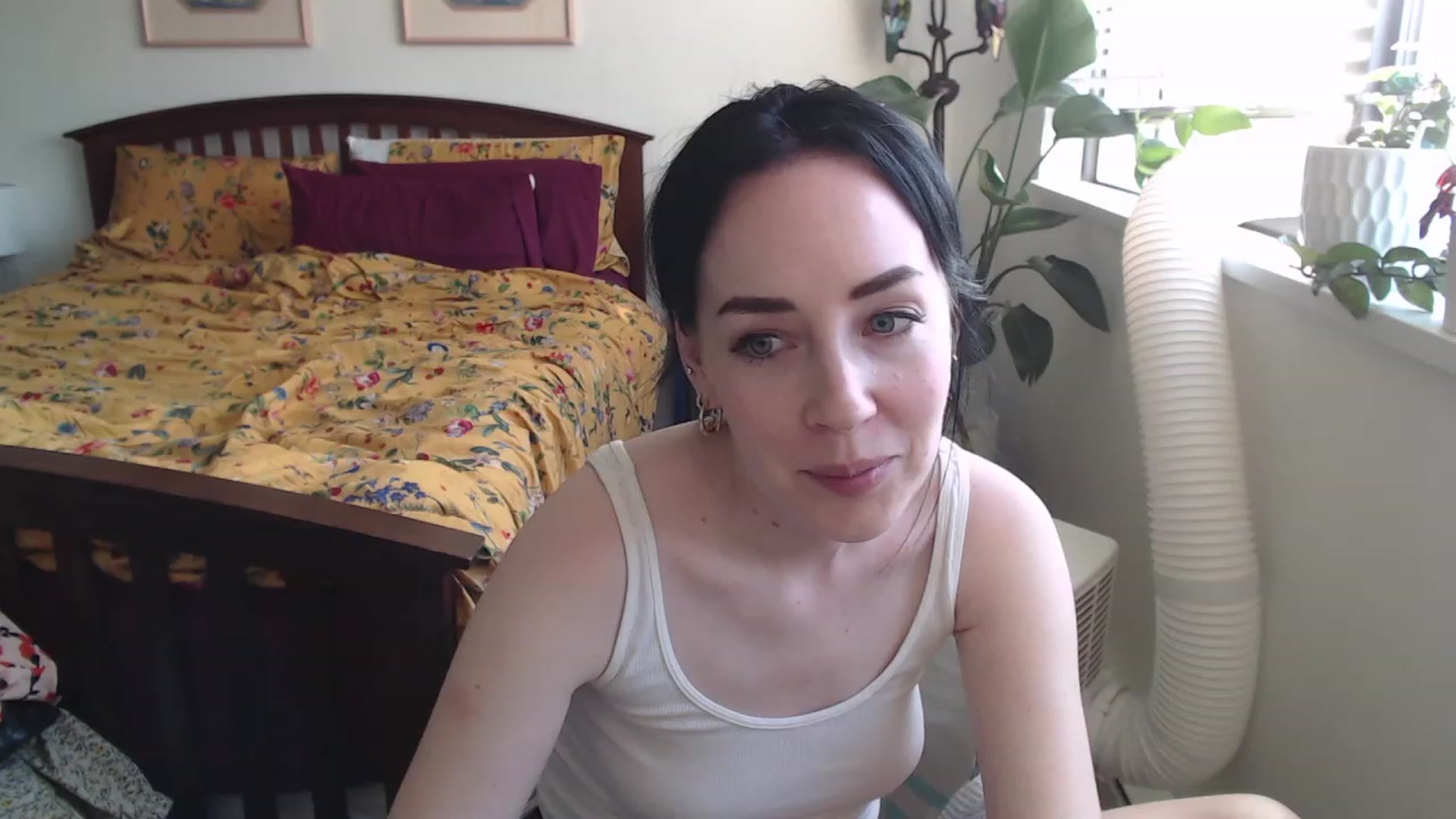Gallery image thumbnail from AAAAAGHHHHHHH's myfreecams stream on, 07/28/2023, 05:19 image 6 of 20