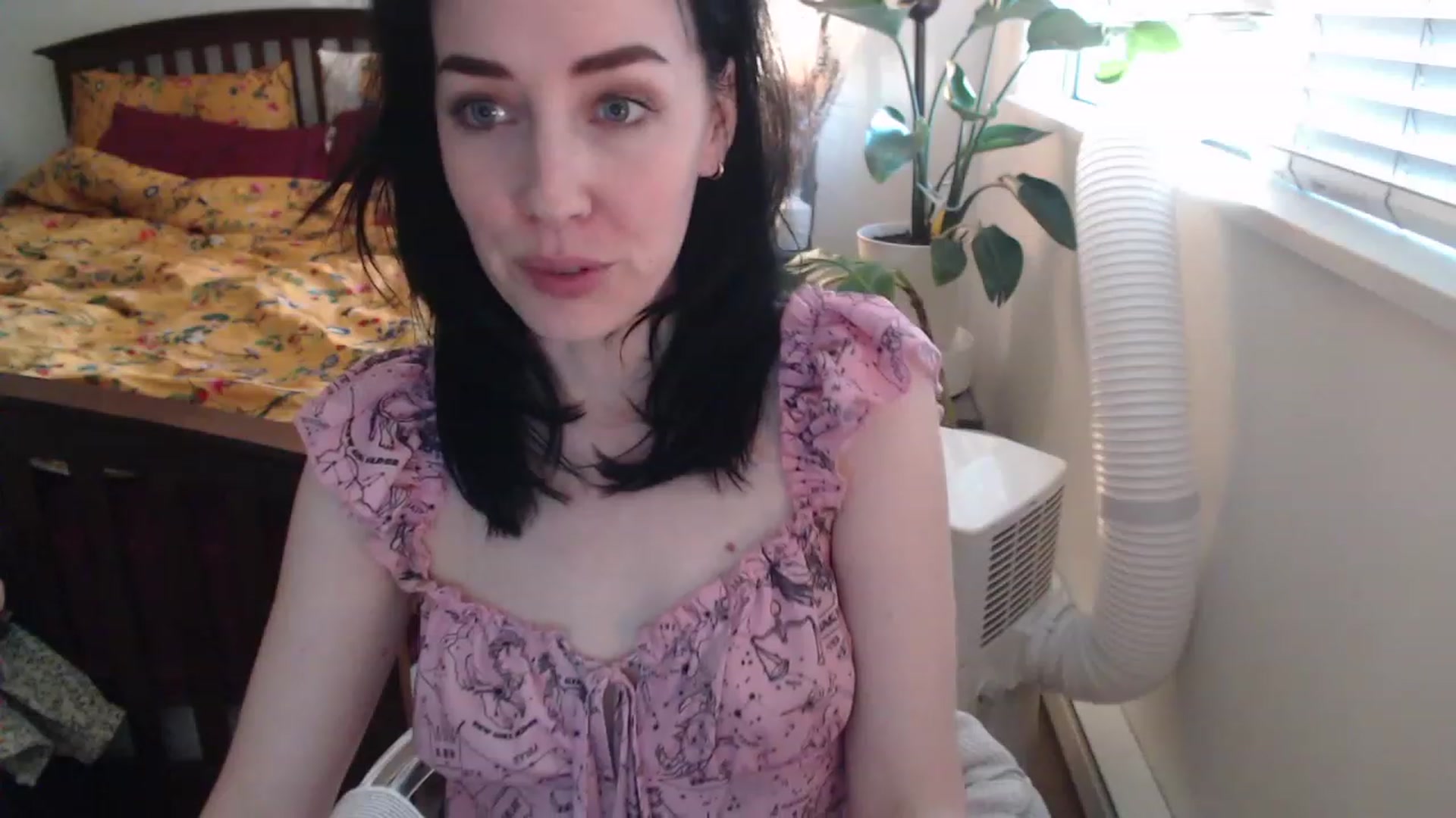 Gallery image thumbnail from AAAAAGHHHHHHH's myfreecams stream on, 07/29/2023, 03:54 image 6 of 20