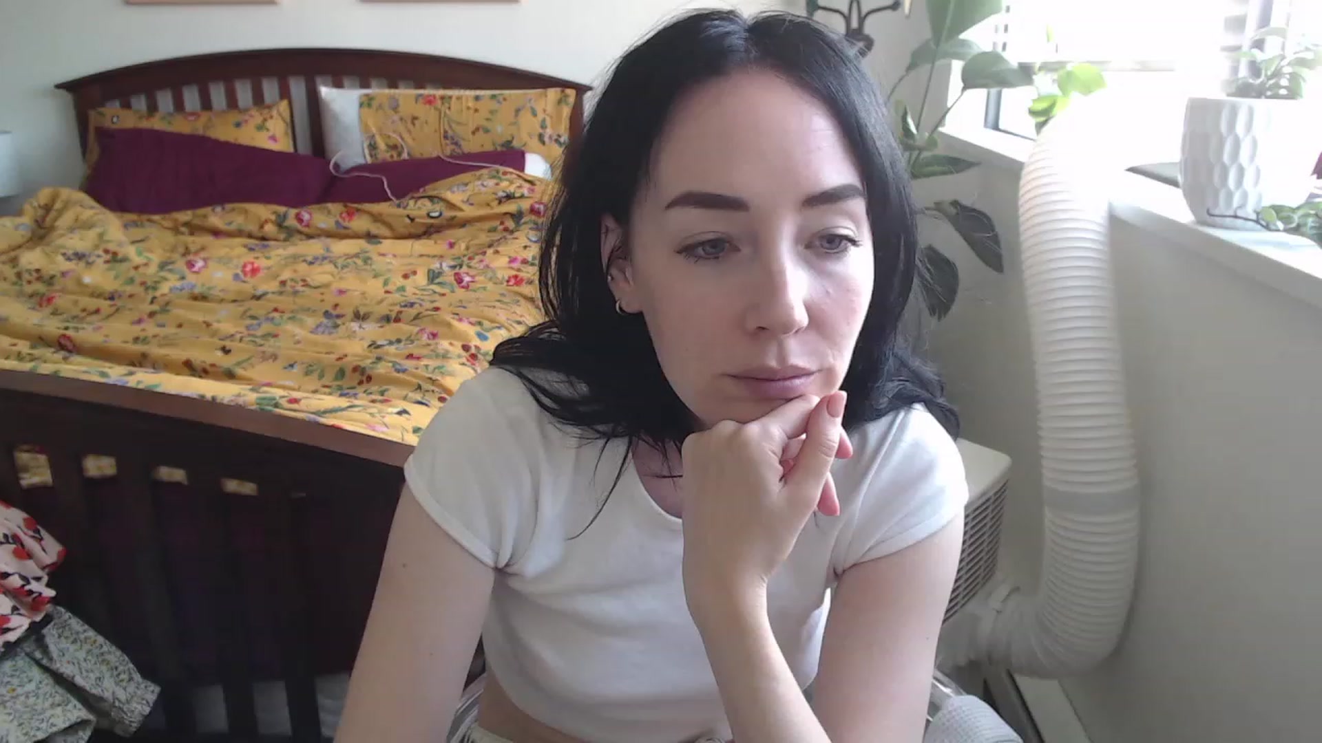 Gallery image thumbnail from AAAAAGHHHHHHH's myfreecams stream on, 08/01/2023, 02:39 image 8 of 20