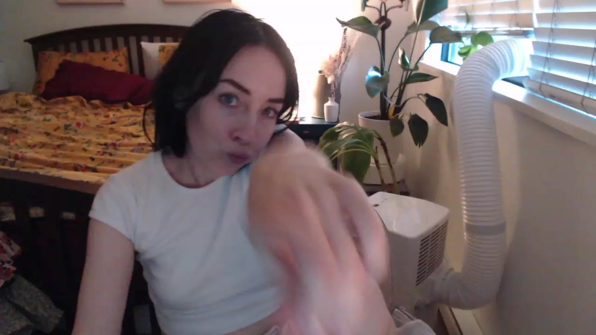 Gallery image thumbnail from AAAAAGHHHHHHH's myfreecams stream on, 08/01/2023, 03:55 image 14 of 20
