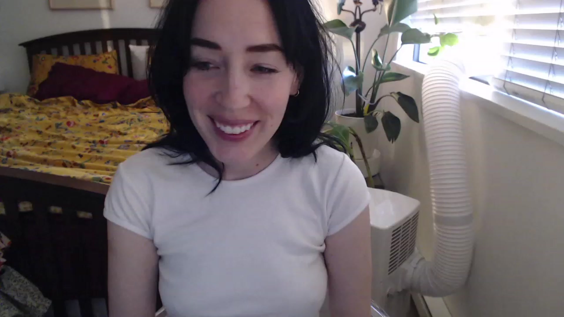 Gallery image thumbnail from AAAAAGHHHHHHH's myfreecams stream on, 08/01/2023, 03:55 image 3 of 20