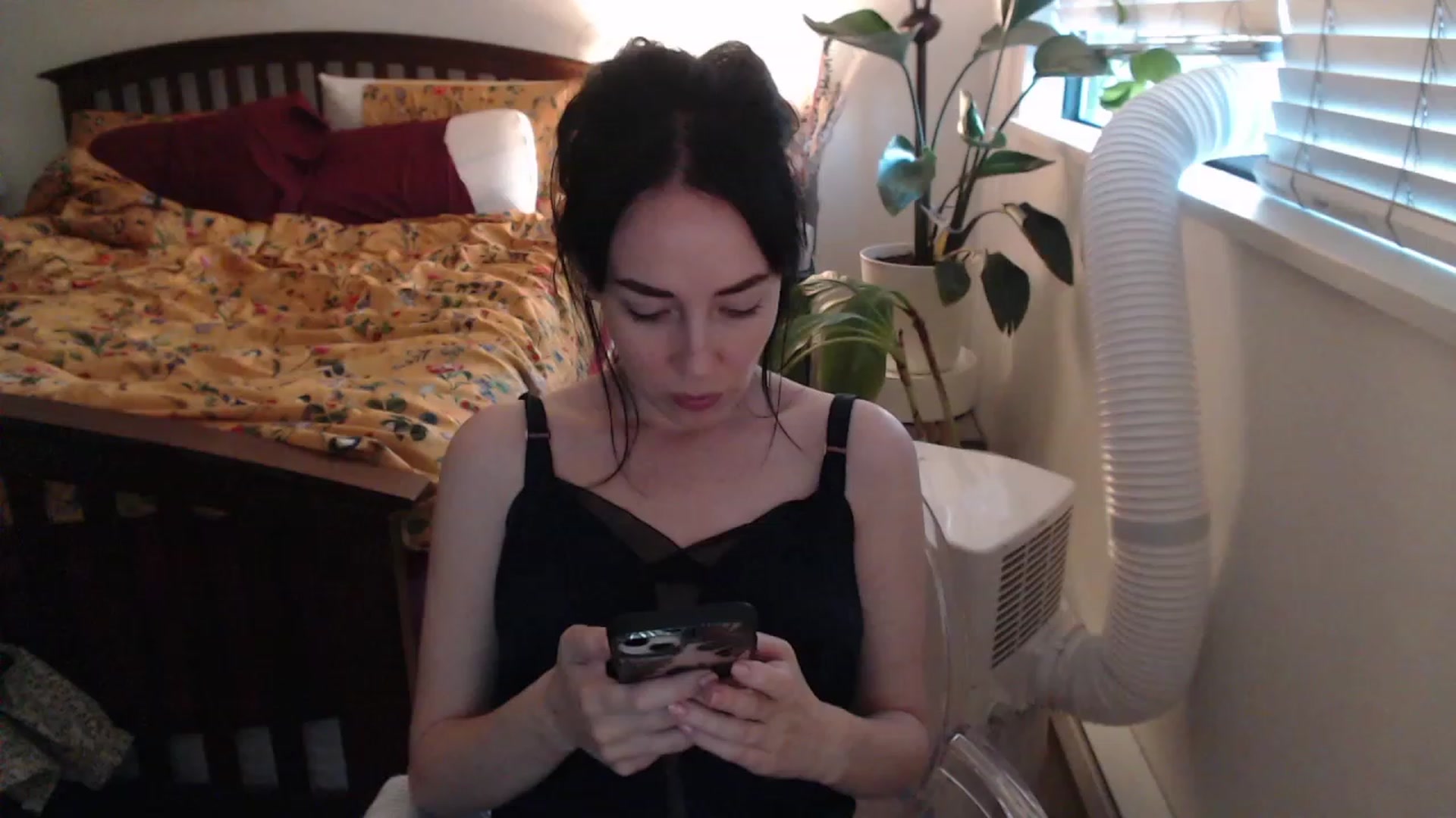 Gallery image thumbnail from AAAAAGHHHHHHH's myfreecams stream on, 08/03/2023, 03:49 image 20 of 20