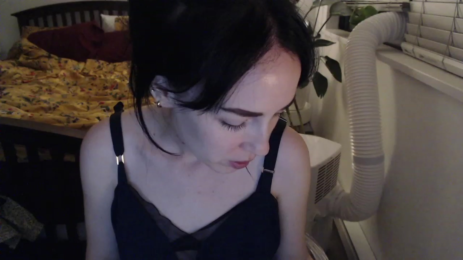 Gallery image thumbnail from AAAAAGHHHHHHH's myfreecams stream on, 08/03/2023, 05:00 image 19 of 20