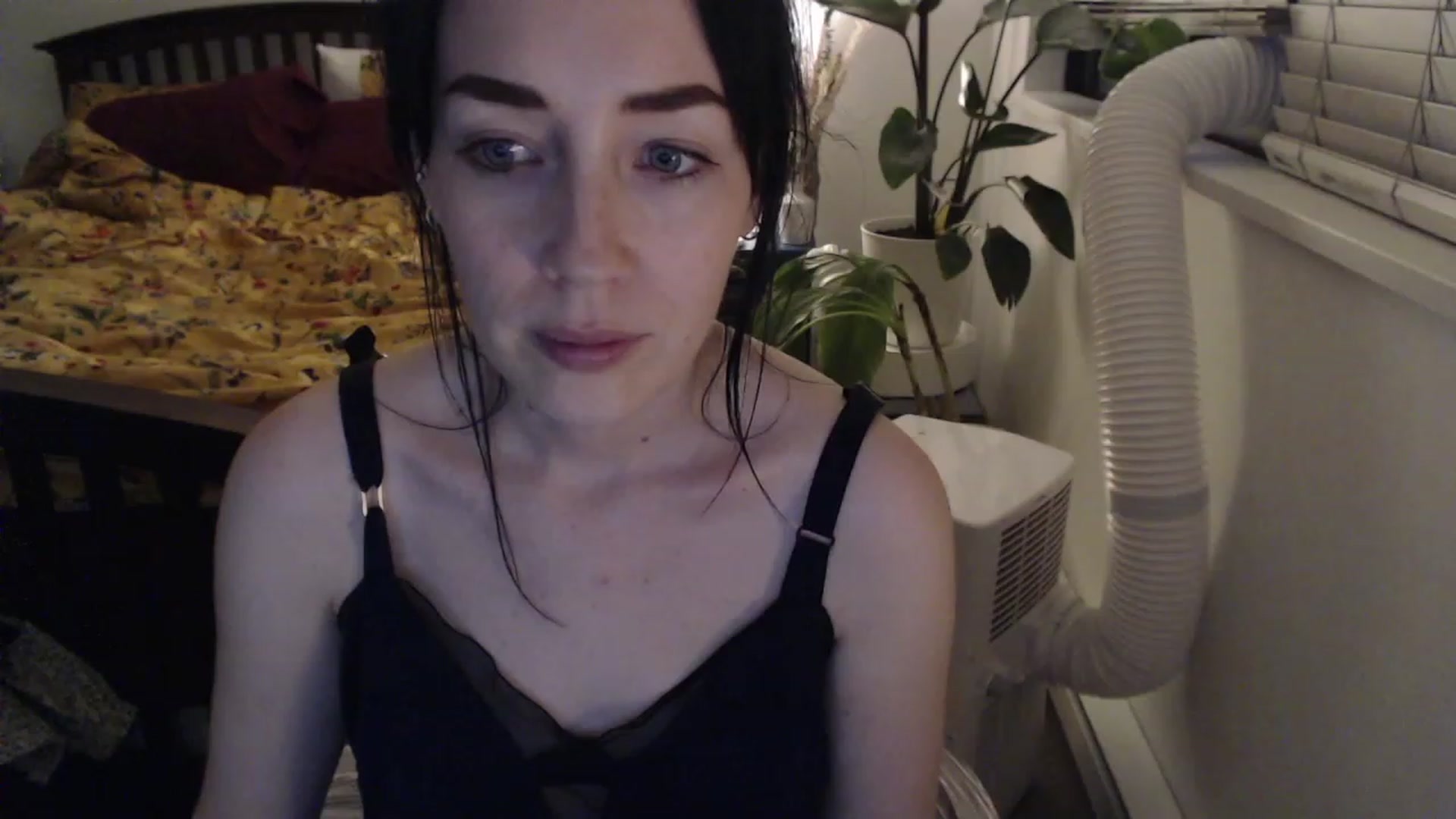 Gallery image thumbnail from AAAAAGHHHHHHH's myfreecams stream on, 08/03/2023, 05:00 image 3 of 20