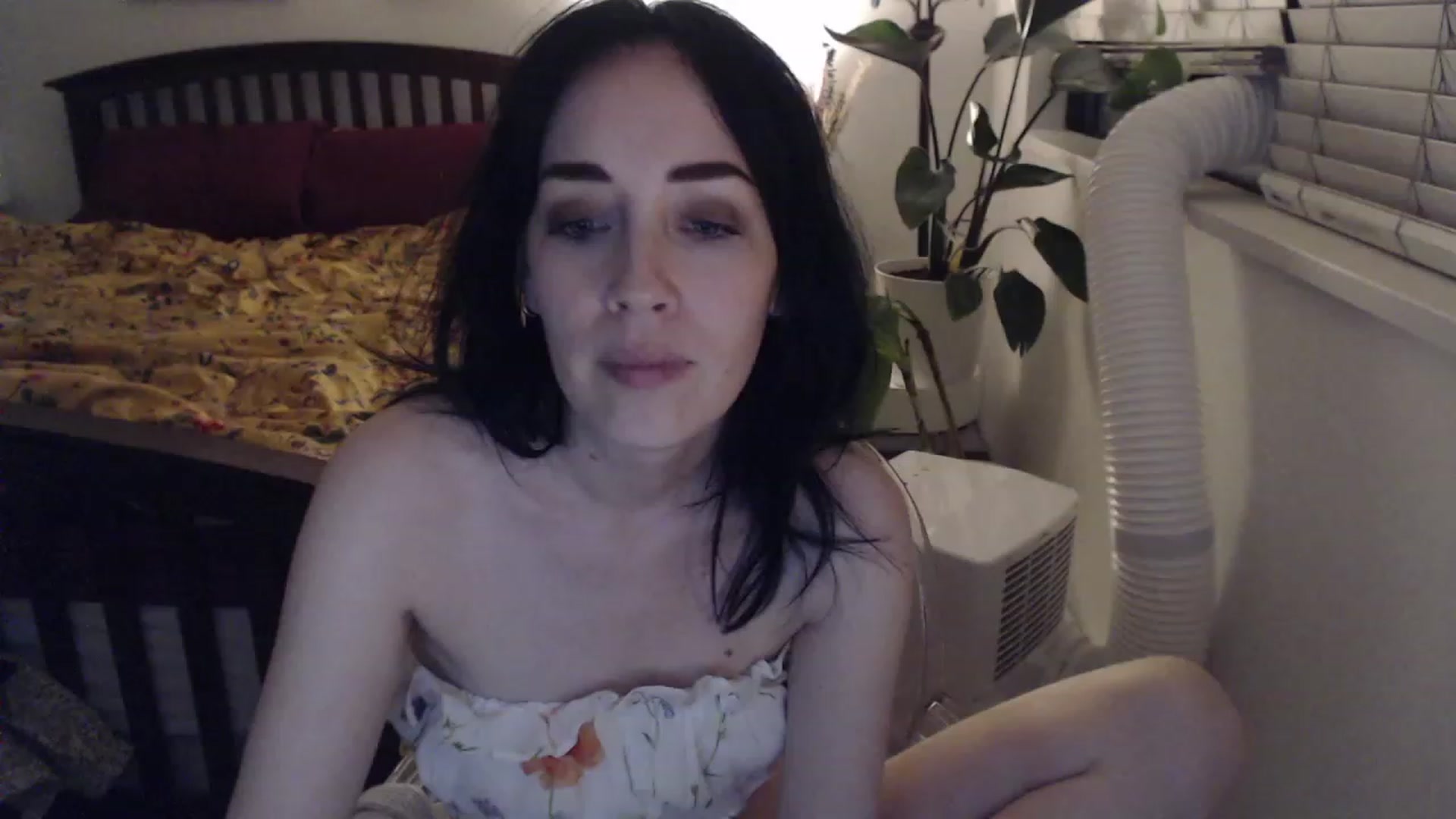 Gallery image thumbnail from AAAAAGHHHHHHH's myfreecams stream on, 08/08/2023, 05:03 image 8 of 20