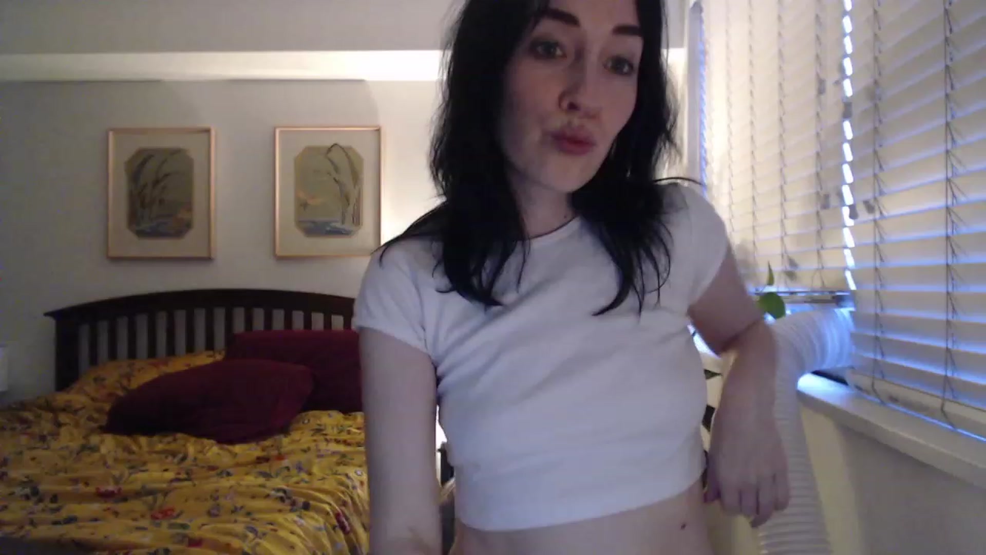 Gallery image thumbnail from AAAAAGHHHHHHH's myfreecams stream on, 08/09/2023, 03:59 image 6 of 20
