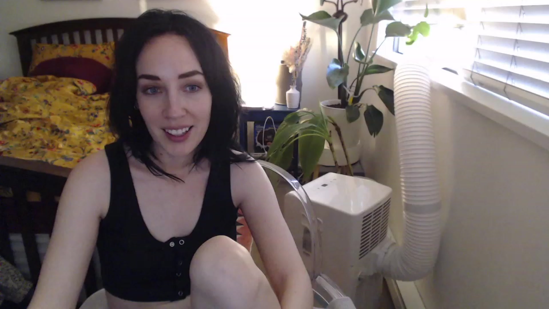 Gallery image thumbnail from AAAAAGHHHHHHH's myfreecams stream on, 08/10/2023, 03:30 image 17 of 20