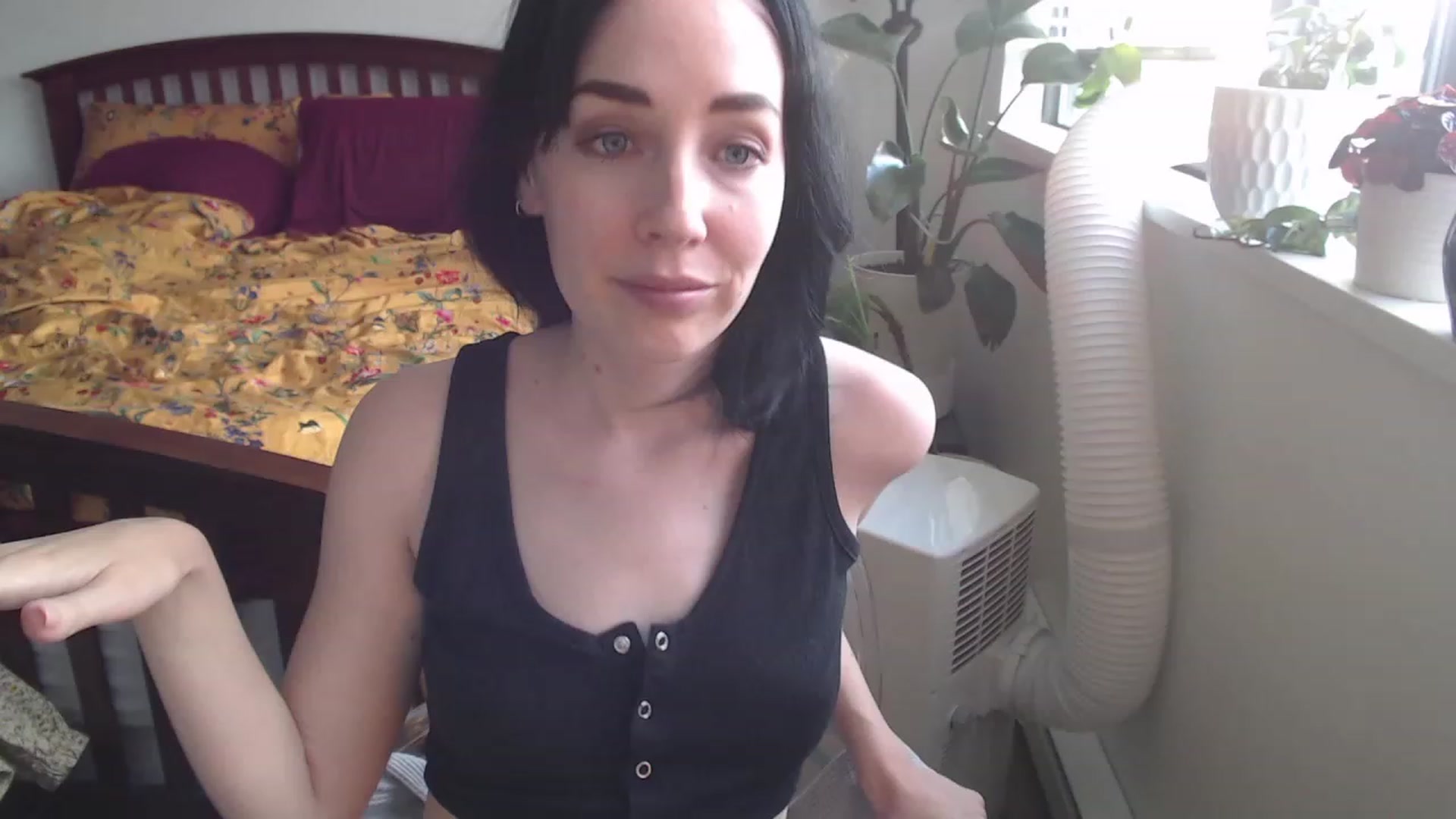 Gallery image thumbnail from AAAAAGHHHHHHH's myfreecams stream on, 08/10/2023, 03:30 image 4 of 20
