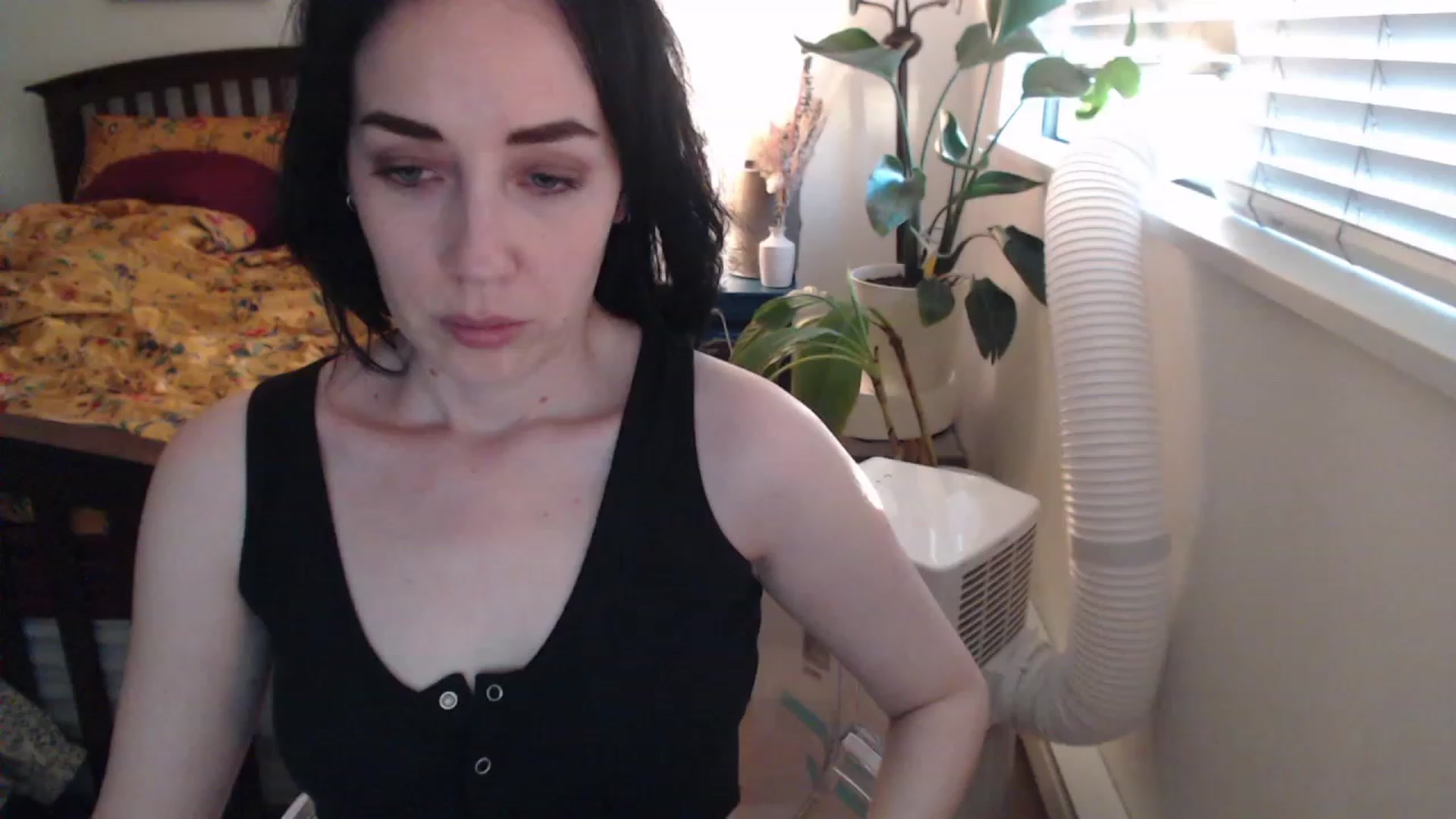 Gallery image thumbnail from AAAAAGHHHHHHH's myfreecams stream on, 08/10/2023, 03:30 image 16 of 20