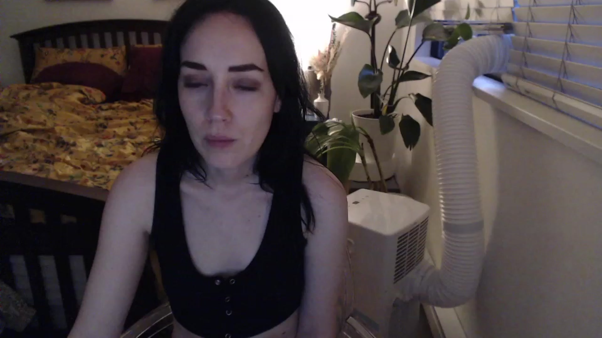 Gallery image thumbnail from AAAAAGHHHHHHH's myfreecams stream on, 08/10/2023, 04:46 image 1 of 20