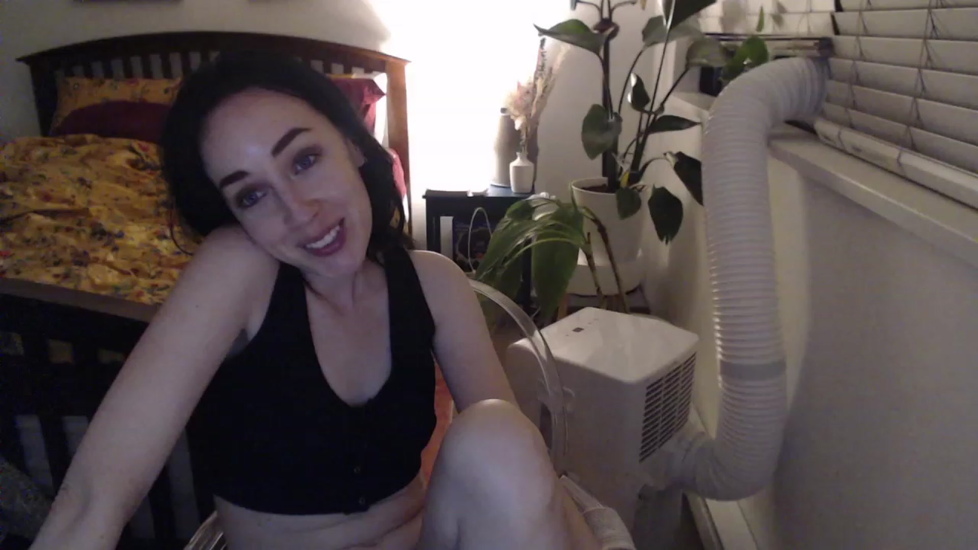 Gallery image thumbnail from AAAAAGHHHHHHH's myfreecams stream on, 08/10/2023, 04:46 image 18 of 20