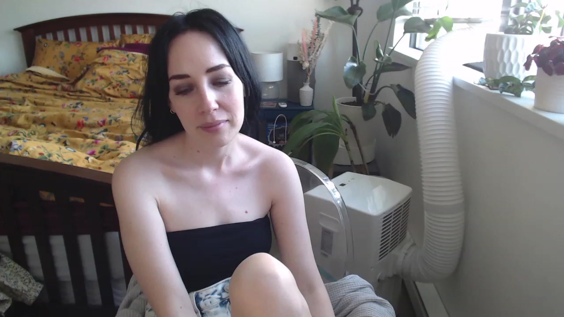 Gallery image thumbnail from AAAAAGHHHHHHH's myfreecams stream on, 08/13/2023, 02:05 image 11 of 20