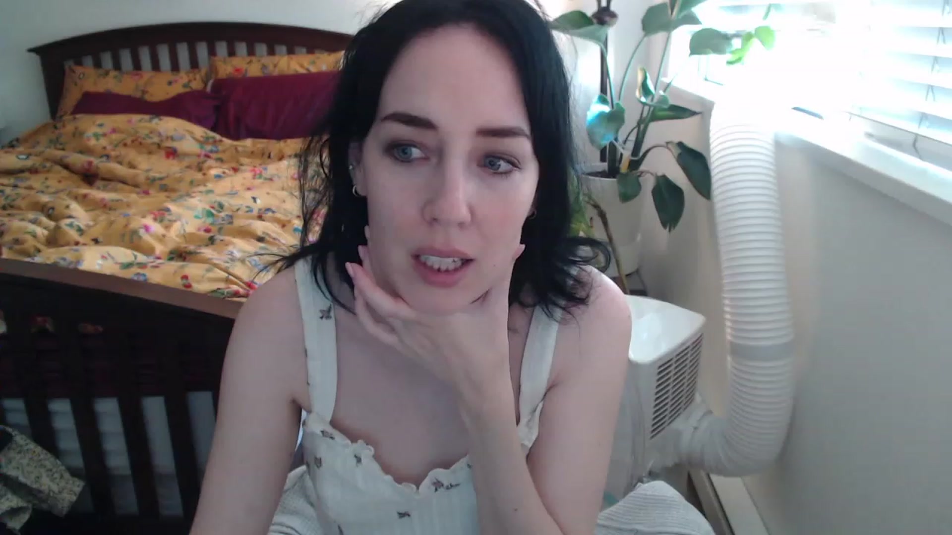 Gallery image thumbnail from AAAAAGHHHHHHH's myfreecams stream on, 08/14/2023, 03:03 image 17 of 20