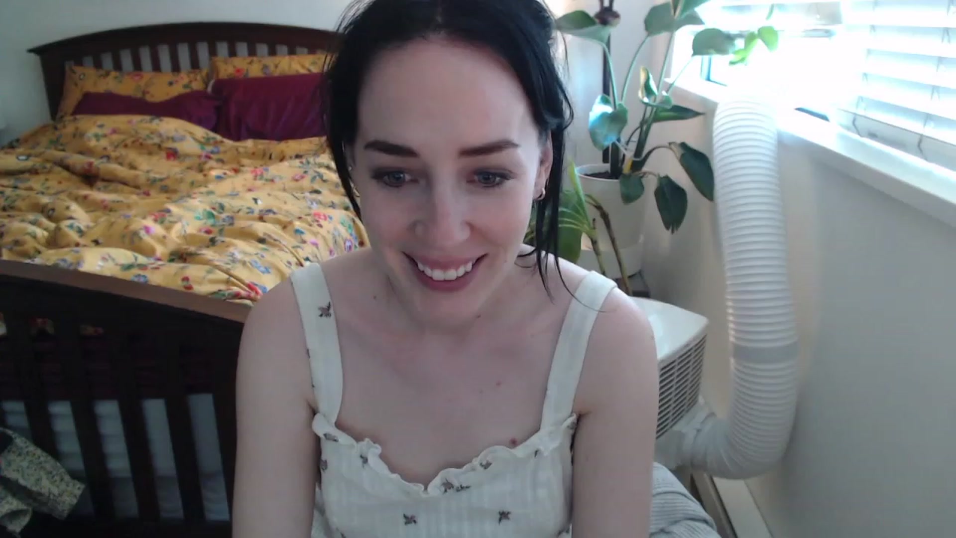 Gallery image thumbnail from AAAAAGHHHHHHH's myfreecams stream on, 08/14/2023, 03:03 image 10 of 20