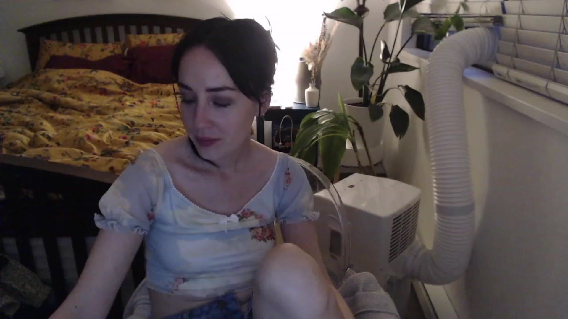 Gallery image thumbnail from AAAAAGHHHHHHH's myfreecams stream on, 08/14/2023, 04:13 image 16 of 20
