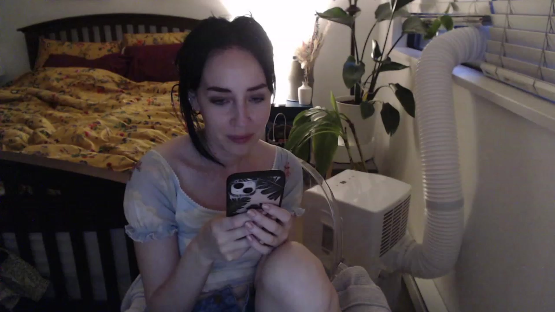 Gallery image thumbnail from AAAAAGHHHHHHH's myfreecams stream on, 08/14/2023, 04:13 image 13 of 20