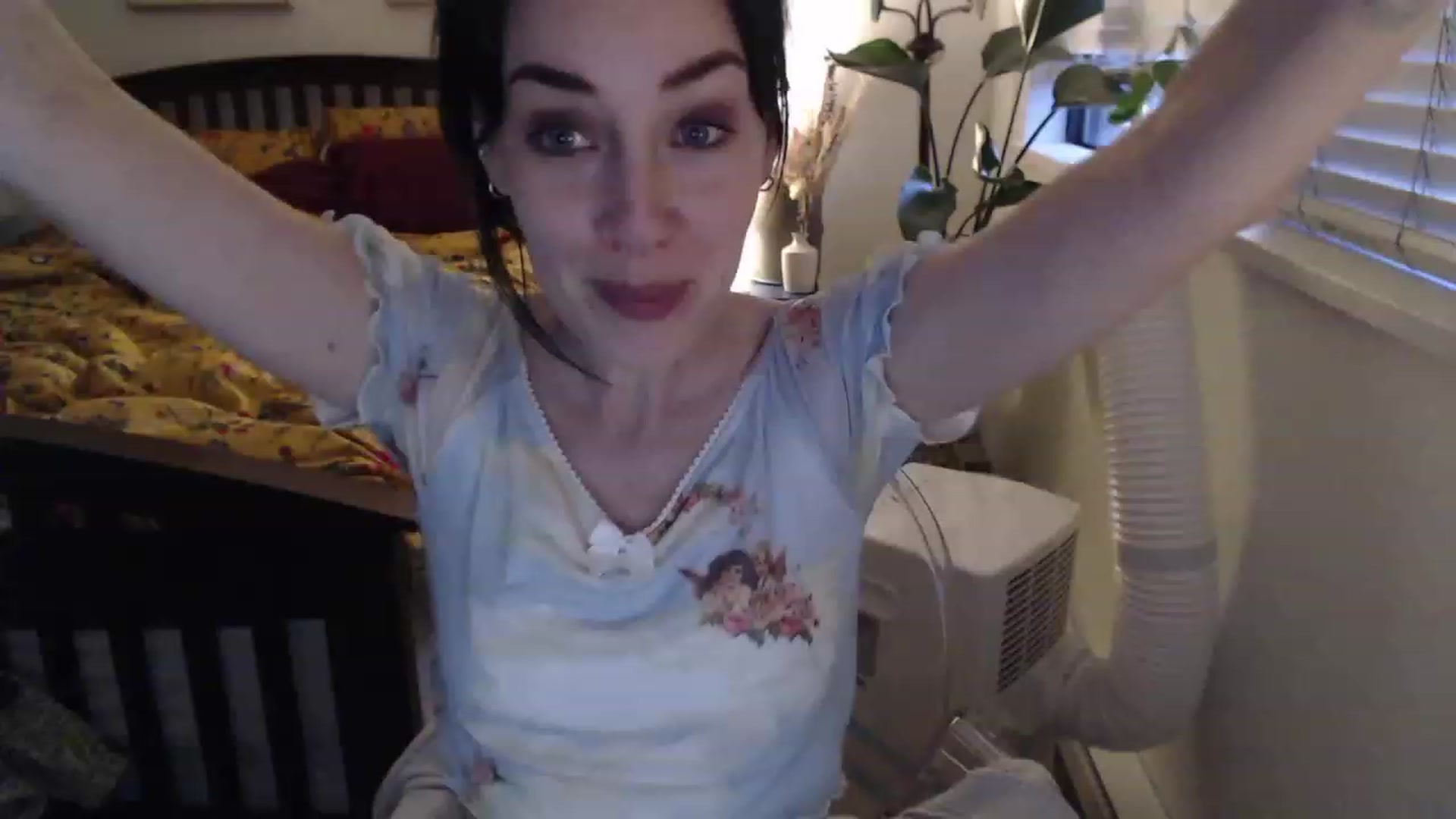 Gallery image thumbnail from AAAAAGHHHHHHH's myfreecams stream on, 08/14/2023, 04:13 image 4 of 20