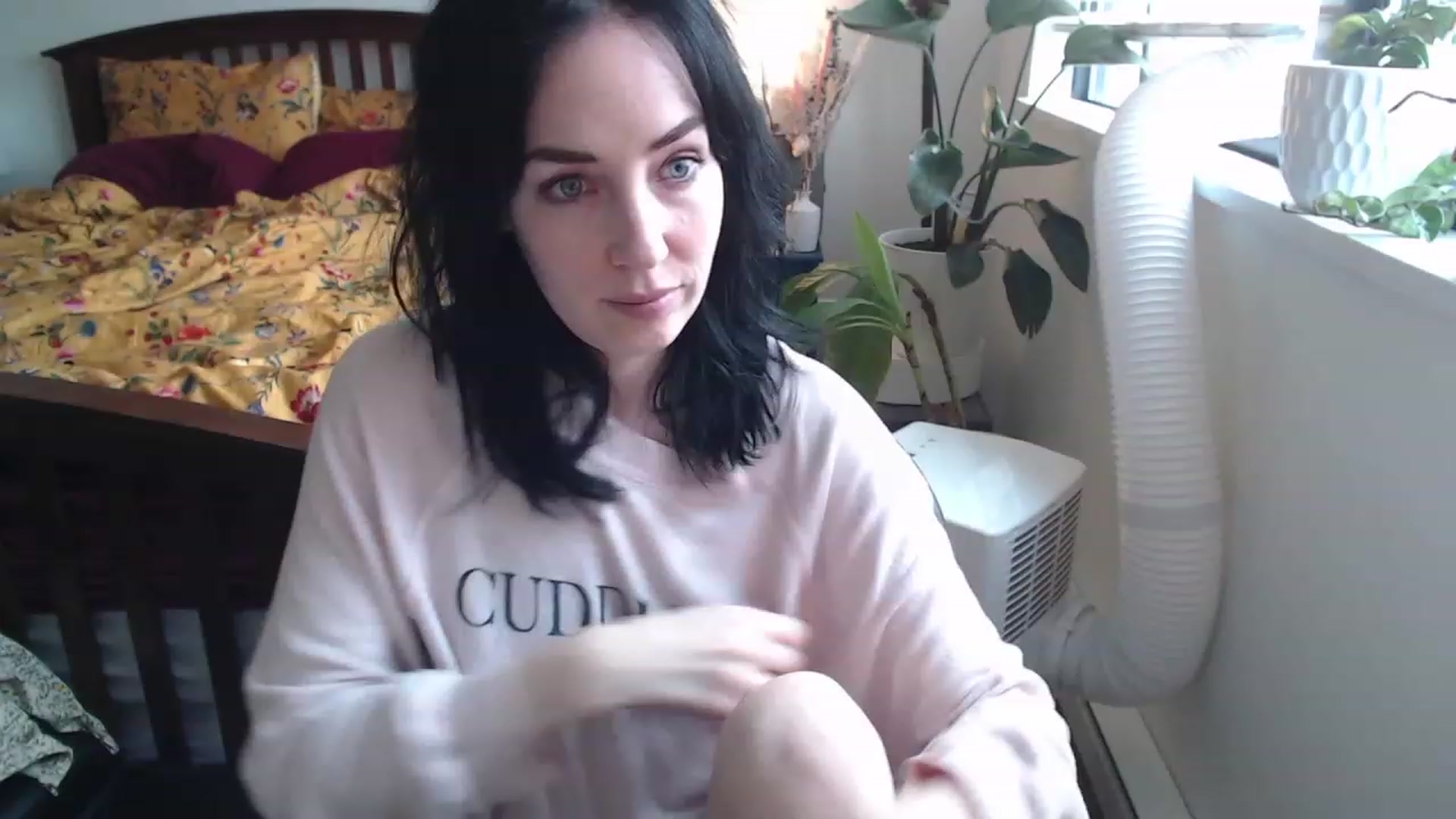 Gallery image thumbnail from AAAAAGHHHHHHH's myfreecams stream on, 08/21/2023, 02:06 image 4 of 20
