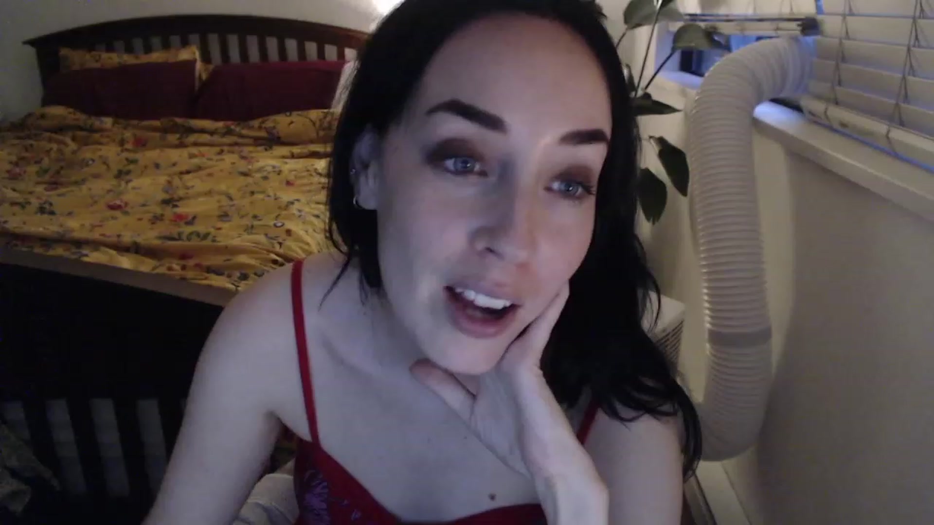 Gallery image thumbnail from AAAAAGHHHHHHH's myfreecams stream on, 08/22/2023, 04:12 image 17 of 20