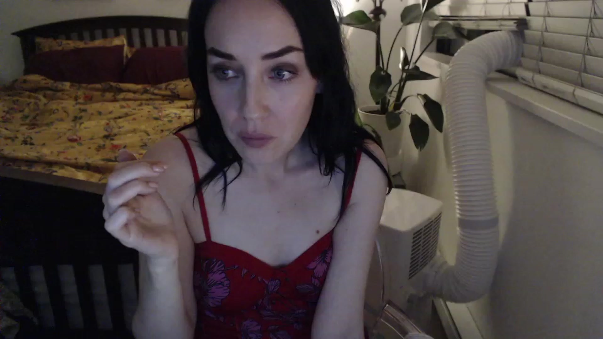 Gallery image thumbnail from AAAAAGHHHHHHH's myfreecams stream on, 08/22/2023, 05:00 image 9 of 20