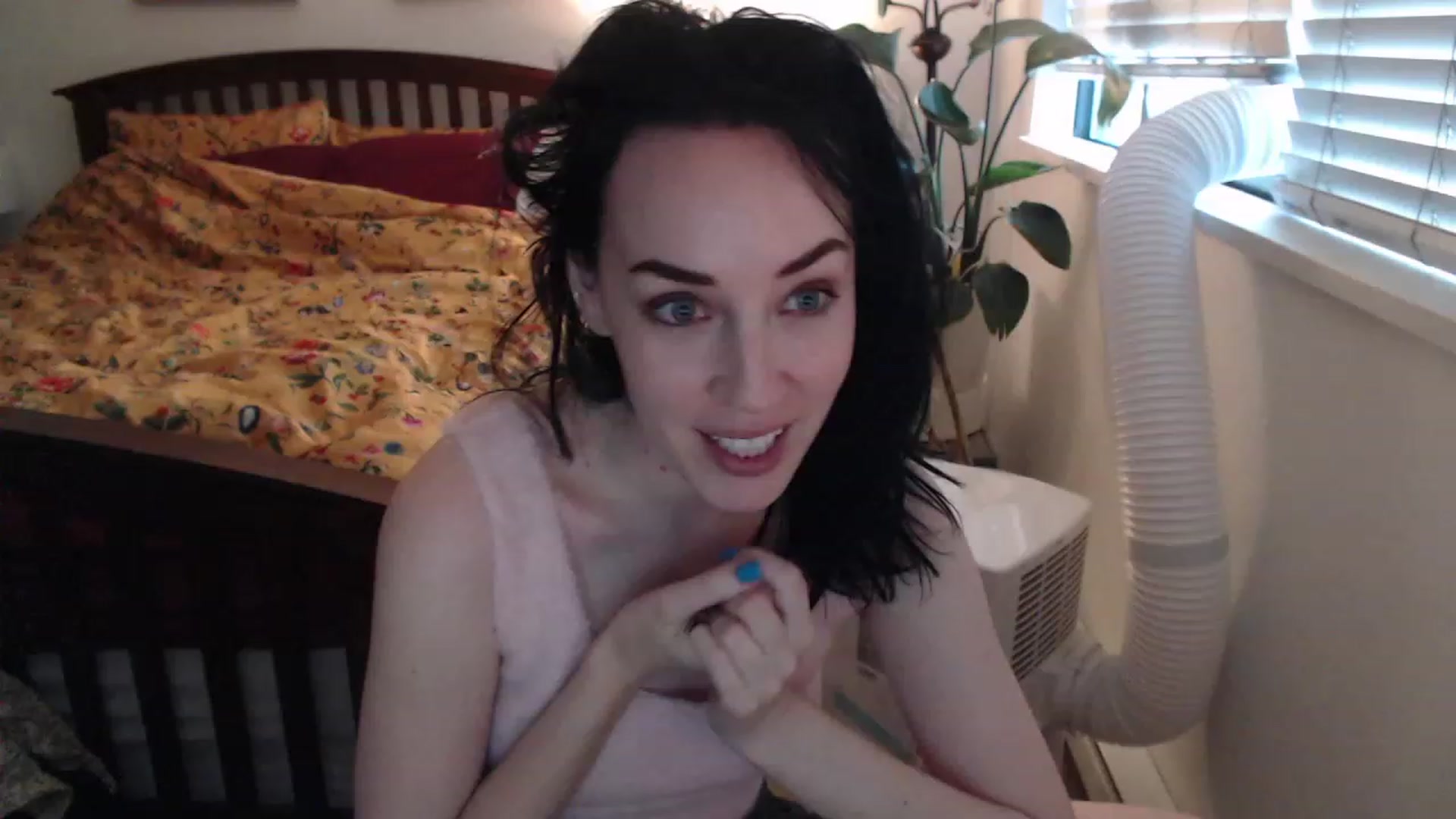 Gallery image thumbnail from AAAAAGHHHHHHH's myfreecams stream on, 08/24/2023, 04:33 image 1 of 20