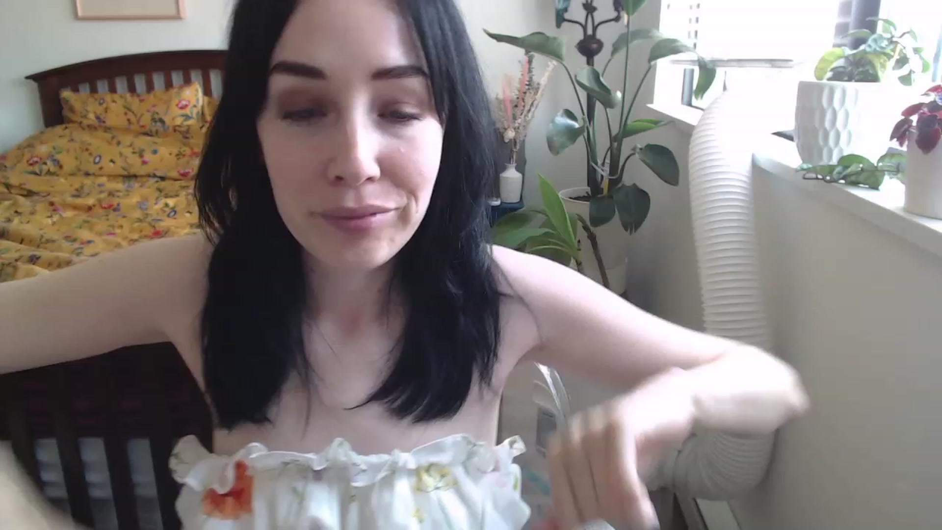 Gallery image thumbnail from AAAAAGHHHHHHH's myfreecams stream on, 08/24/2023, 23:21 image 10 of 20