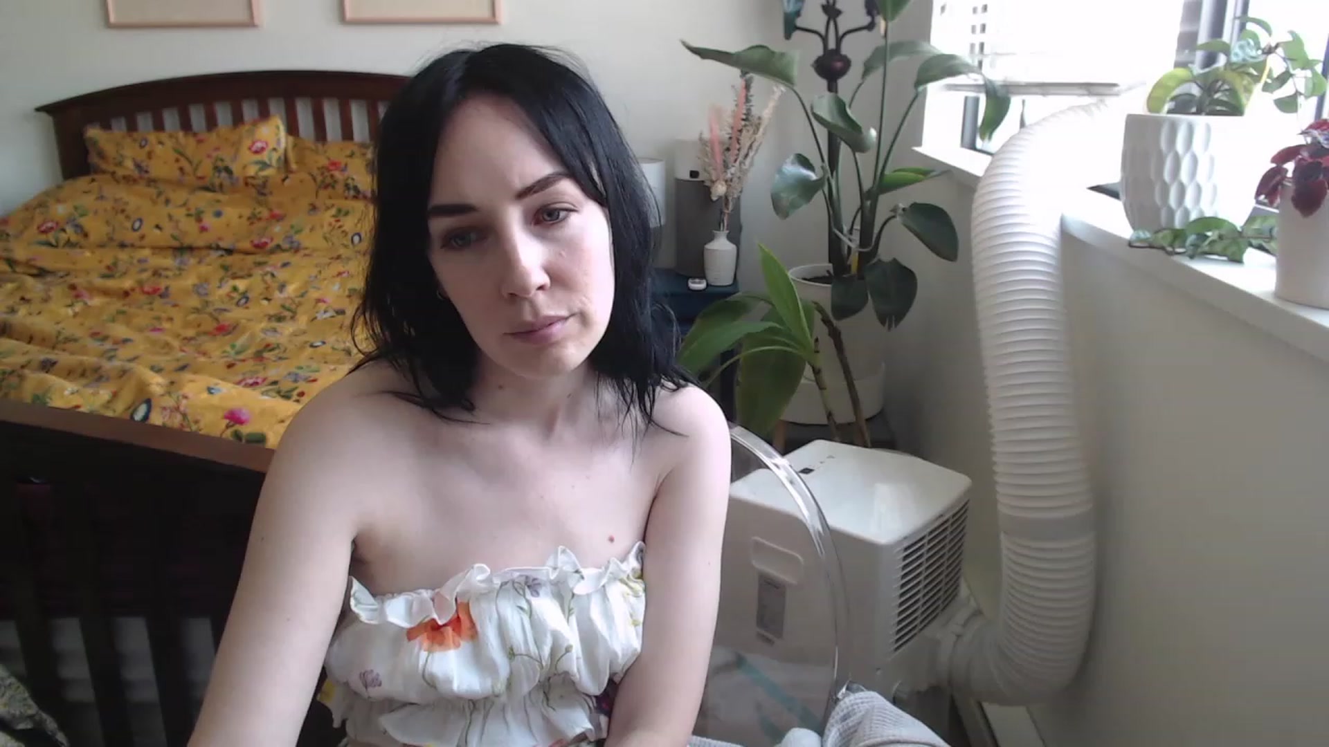 Gallery image thumbnail from AAAAAGHHHHHHH's myfreecams stream on, 08/24/2023, 23:21 image 5 of 20