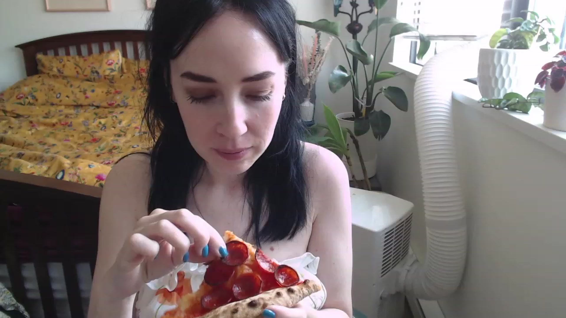 Gallery image thumbnail from AAAAAGHHHHHHH's myfreecams stream on, 08/24/2023, 23:21 image 18 of 20
