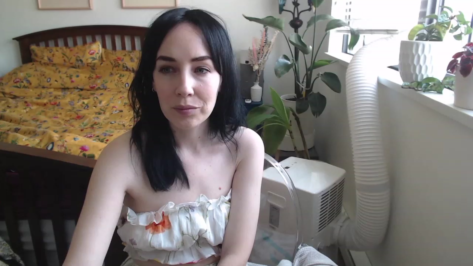 Gallery image thumbnail from AAAAAGHHHHHHH's myfreecams stream on, 08/24/2023, 23:21 image 2 of 20