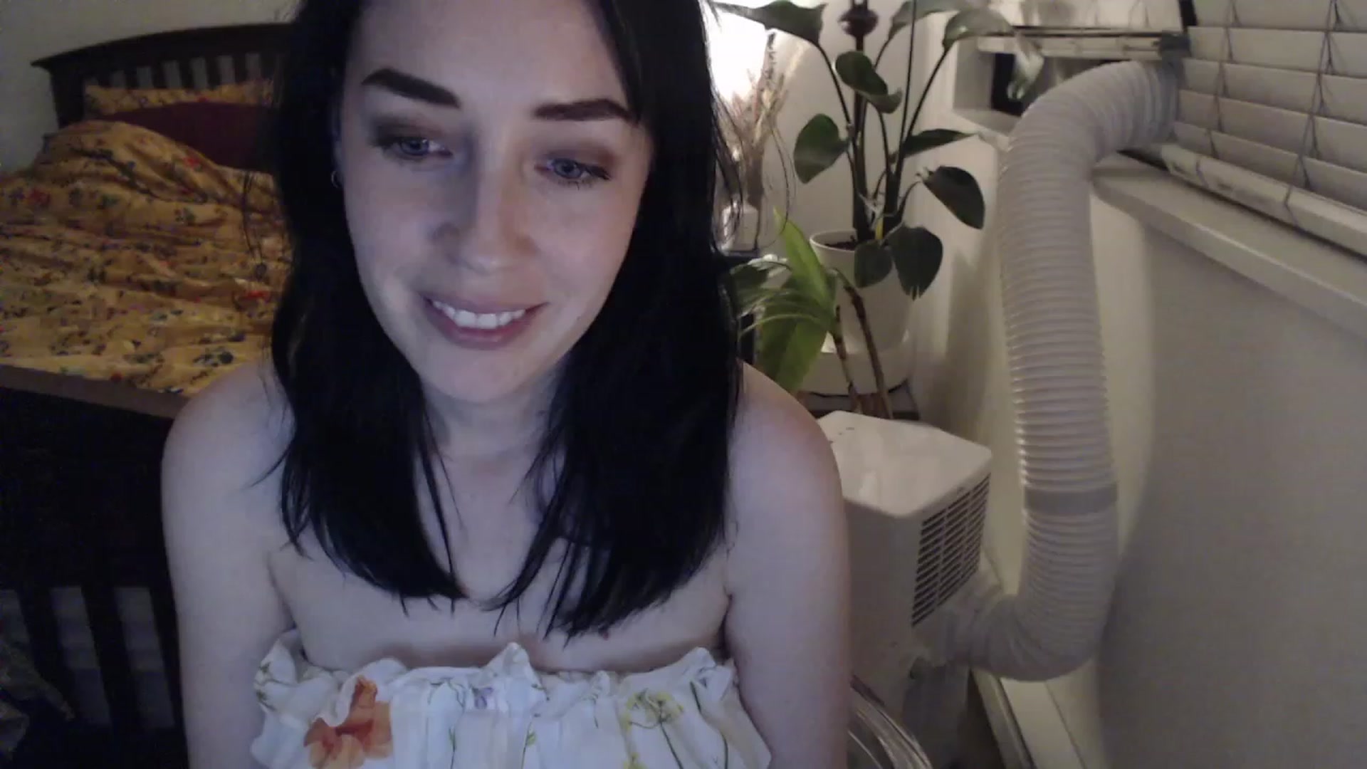 Gallery image thumbnail from AAAAAGHHHHHHH's myfreecams stream on, 08/25/2023, 04:32 image 9 of 20