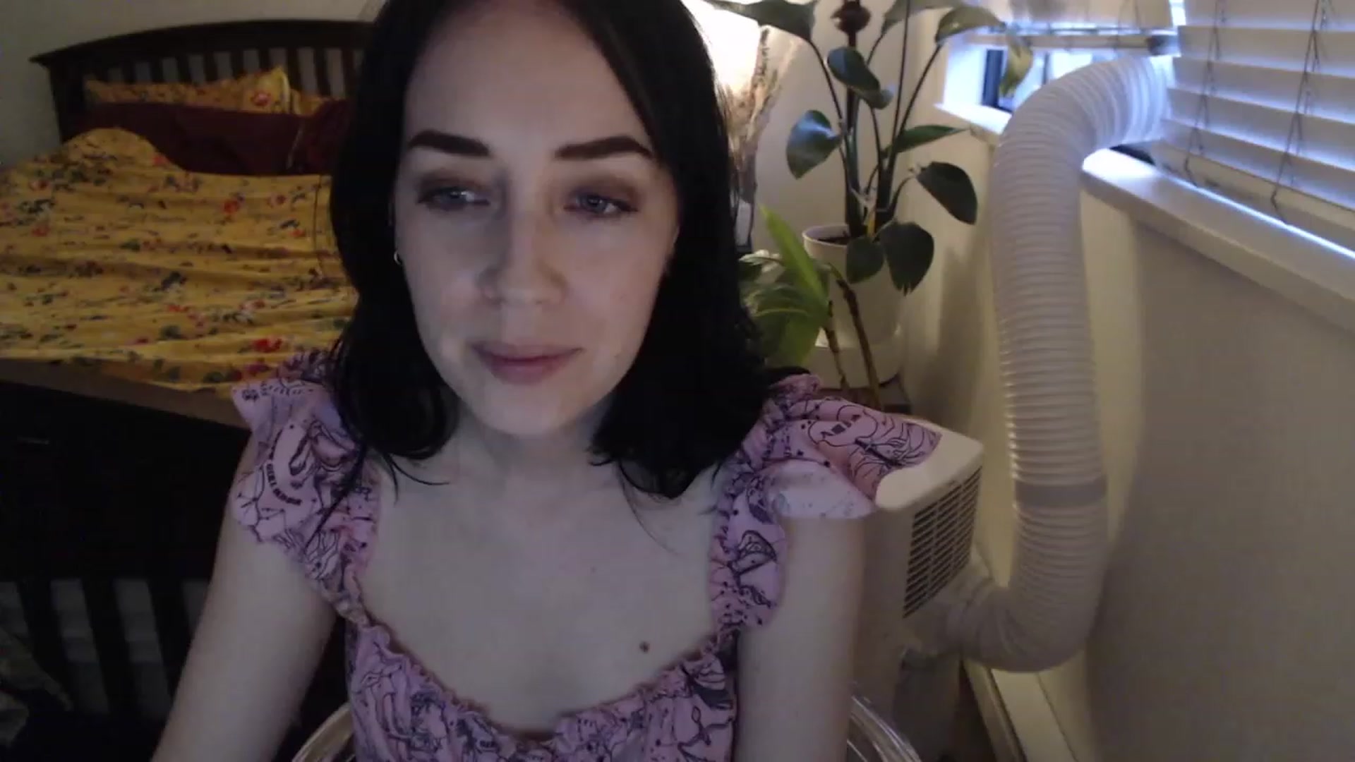 Gallery image thumbnail from AAAAAGHHHHHHH's myfreecams stream on, 08/26/2023, 03:59 image 13 of 20