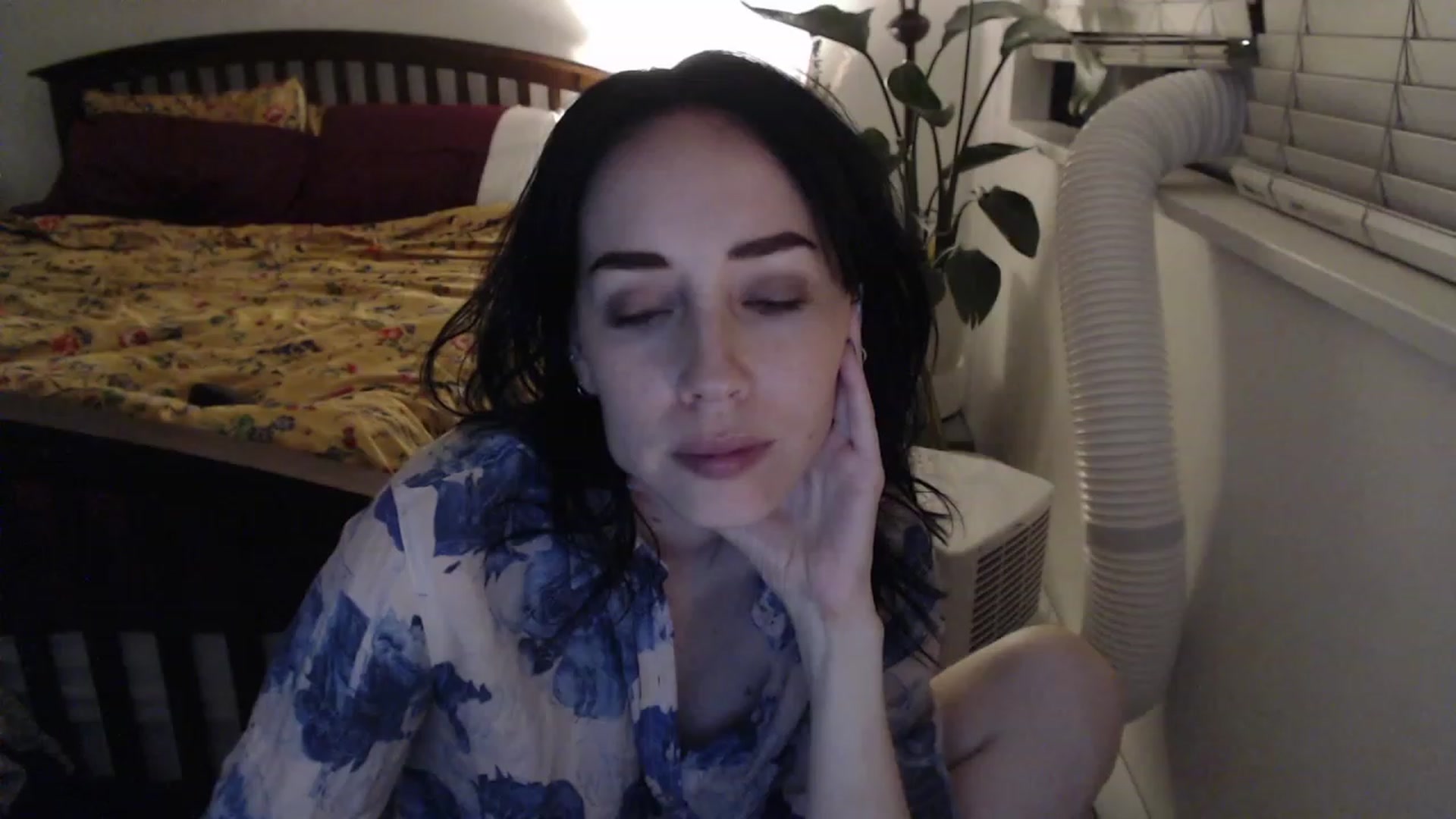 Gallery image thumbnail from AAAAAGHHHHHHH's myfreecams stream on, 08/28/2023, 04:32 image 16 of 20