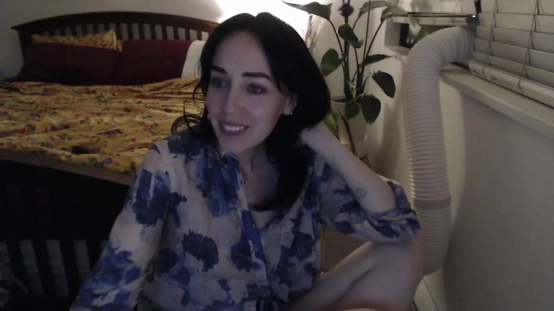 Gallery image thumbnail from AAAAAGHHHHHHH's myfreecams stream on, 08/28/2023, 04:32 image 5 of 20