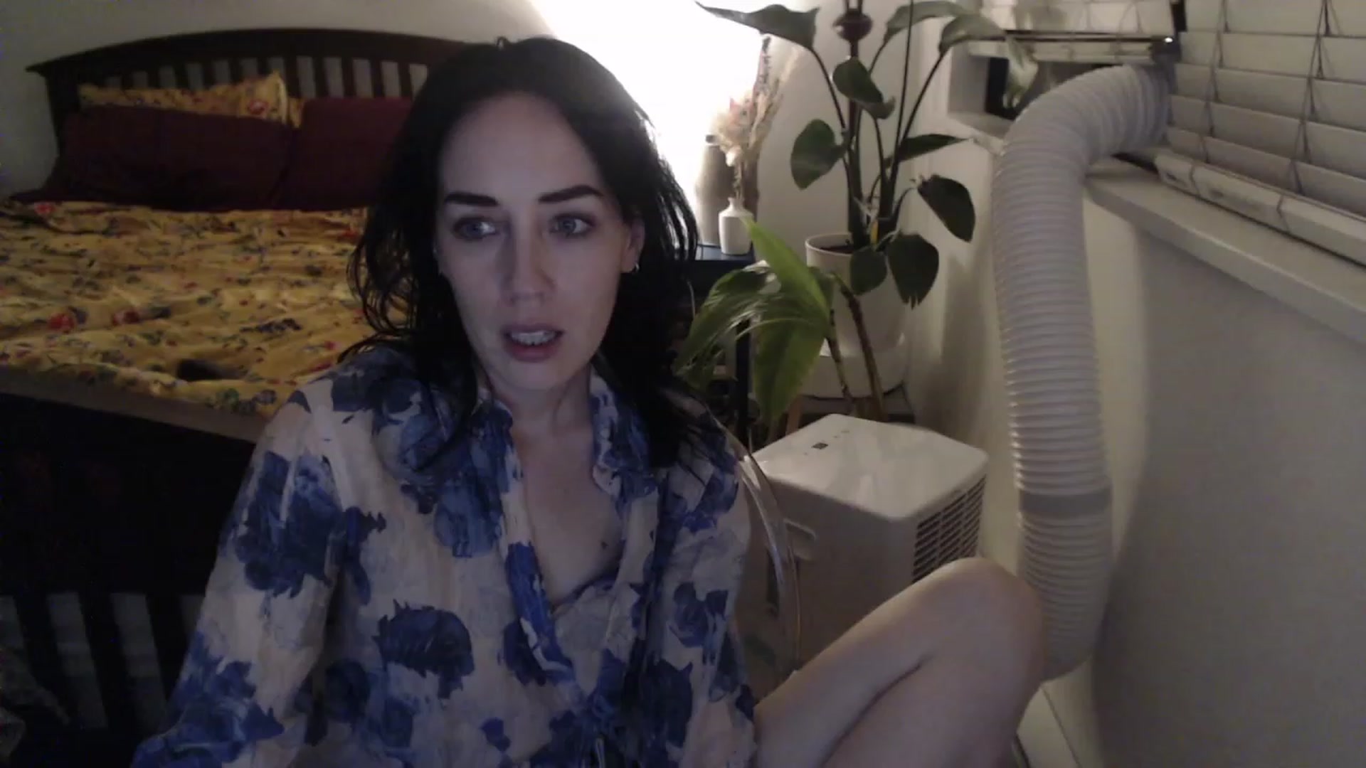 Gallery image thumbnail from AAAAAGHHHHHHH's myfreecams stream on, 08/28/2023, 04:32 image 15 of 20