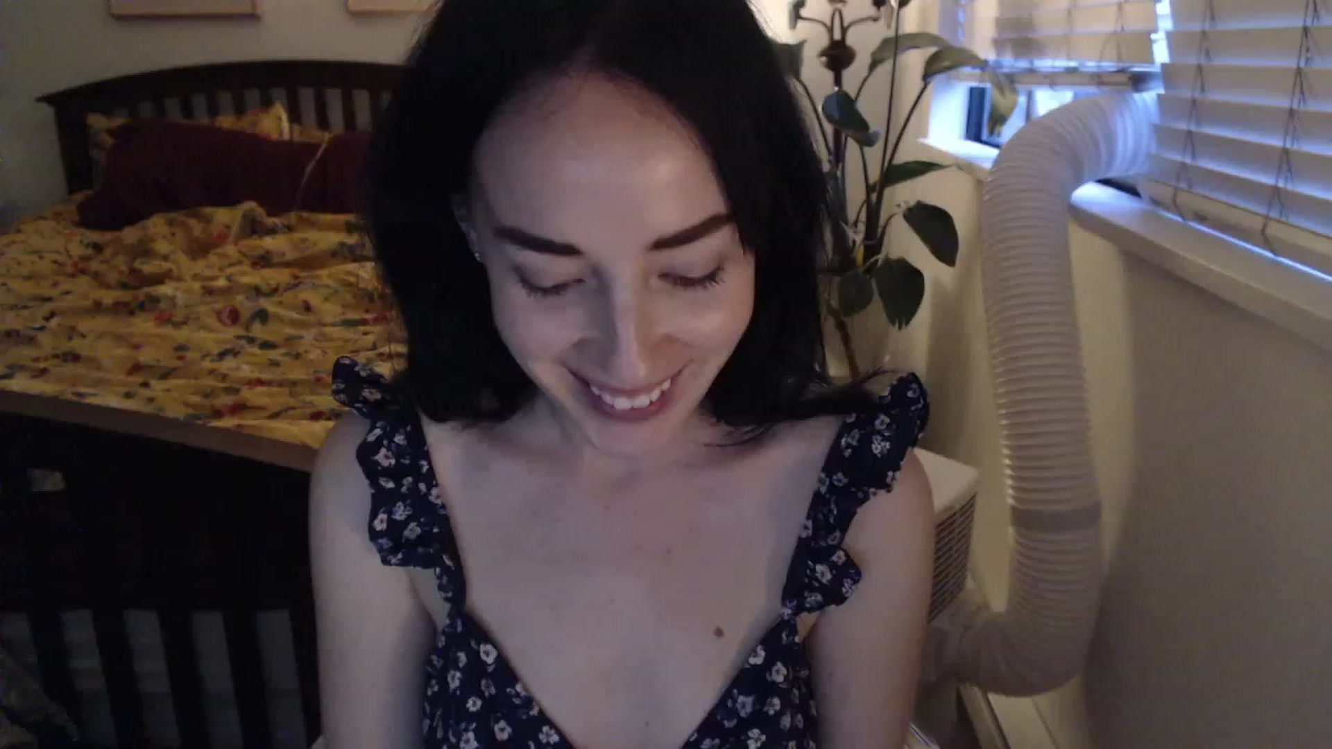 Gallery image thumbnail from AAAAAGHHHHHHH's myfreecams stream on, 08/29/2023, 03:08 image 8 of 20