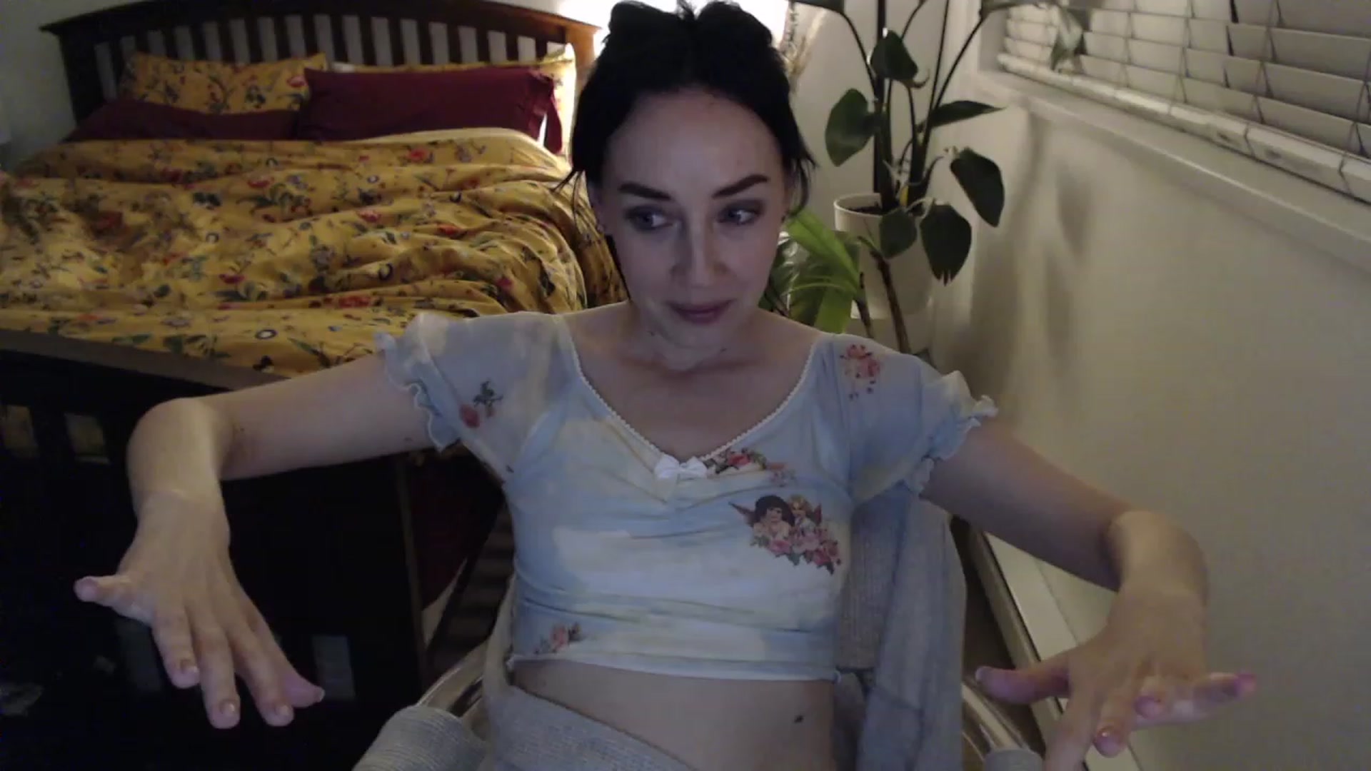 Gallery image thumbnail from AAAAAGHHHHHHH's myfreecams stream on, 09/04/2023, 04:46 image 8 of 20