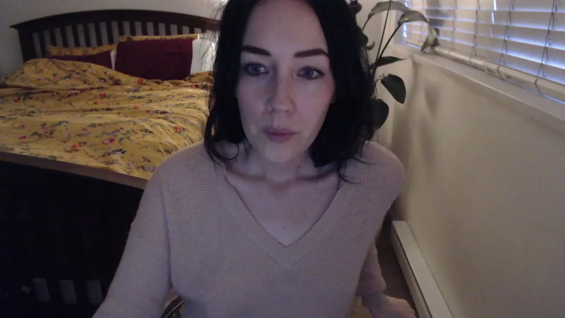 Gallery image thumbnail from AAAAAGHHHHHHH's myfreecams stream on, 09/27/2023, 01:49 image 1 of 20