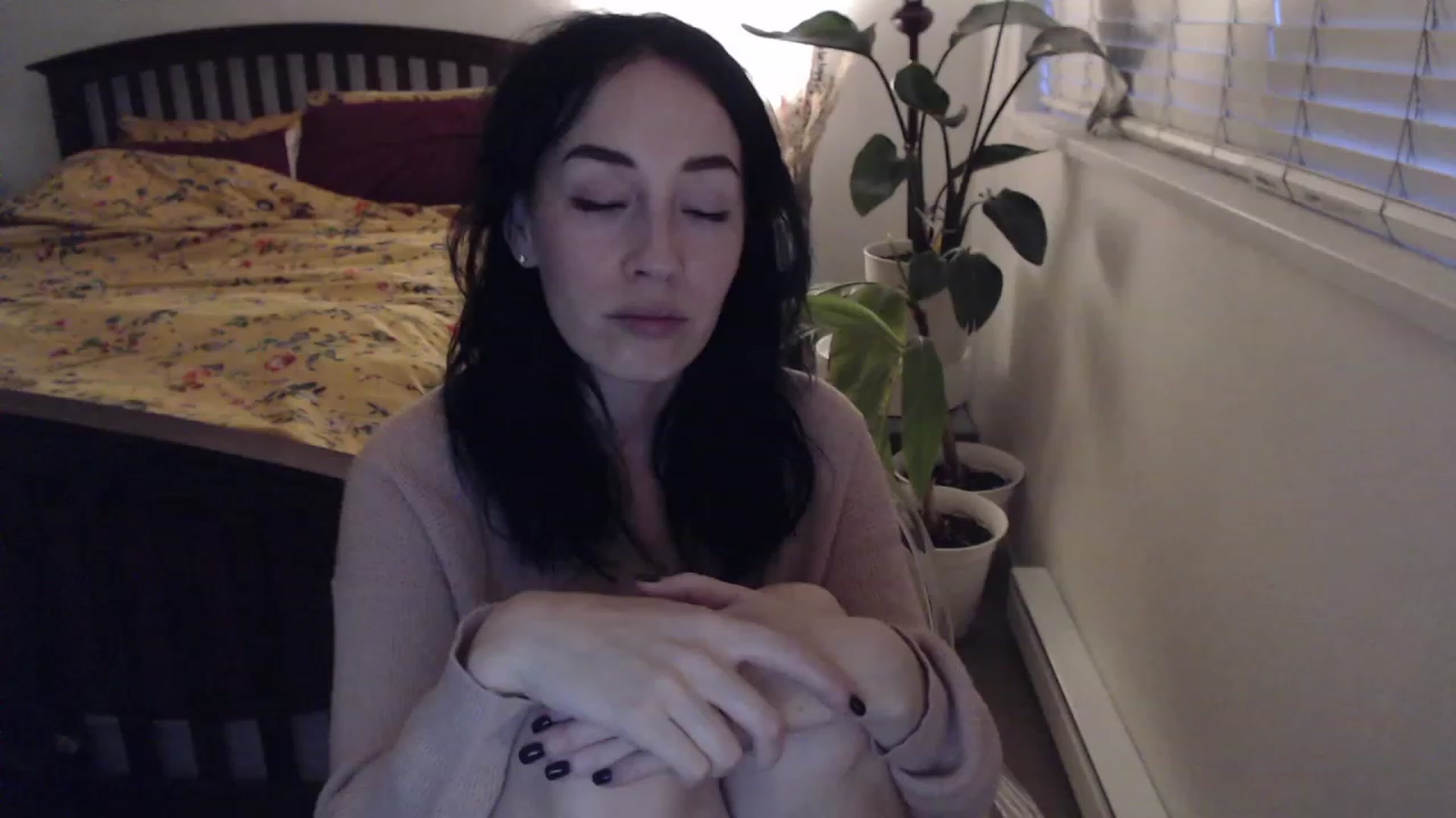 Gallery image thumbnail from AAAAAGHHHHHHH's myfreecams stream on, 09/27/2023, 01:49 image 11 of 20