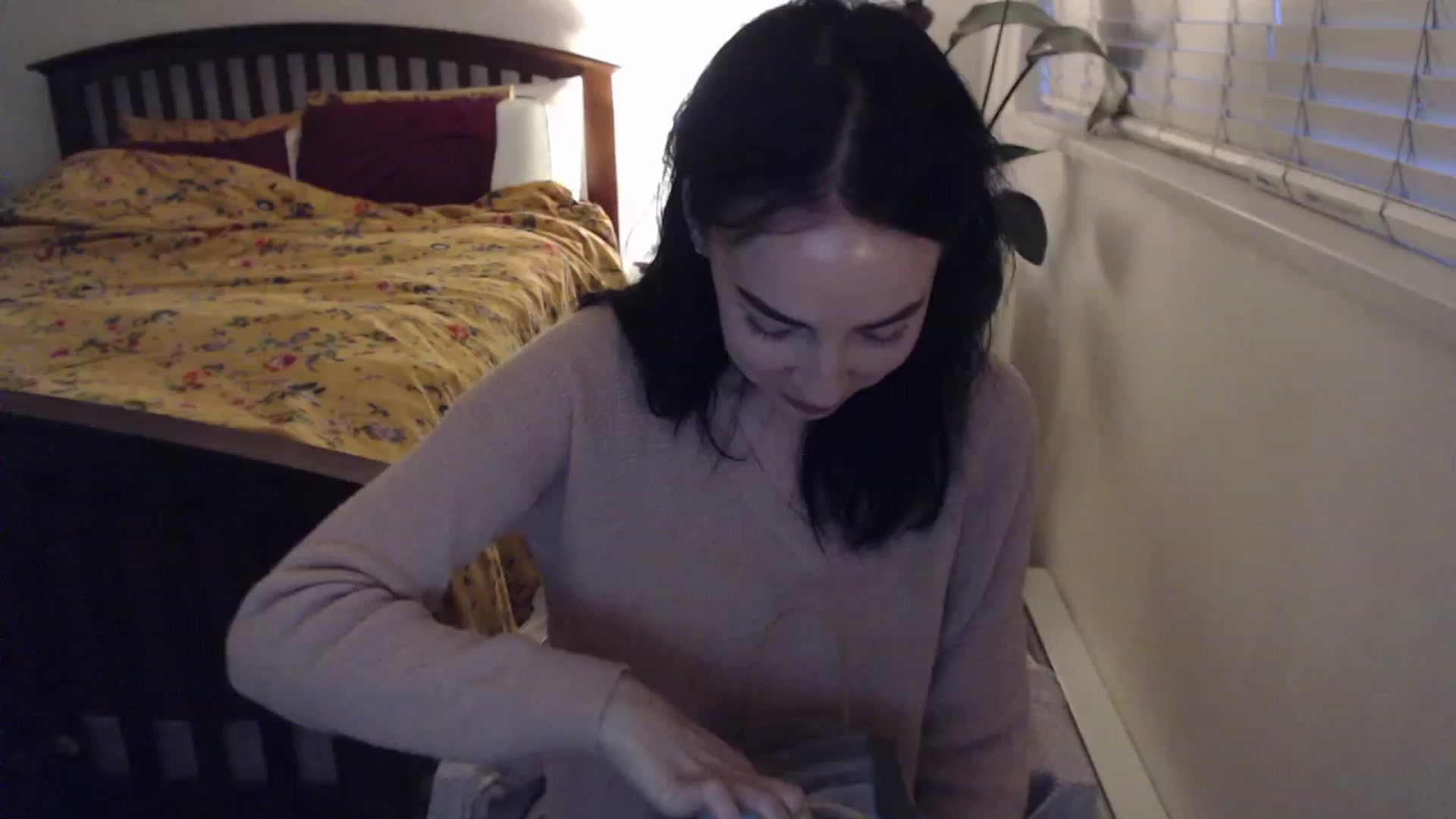 Gallery image thumbnail from AAAAAGHHHHHHH's myfreecams stream on, 09/27/2023, 01:49 image 17 of 20