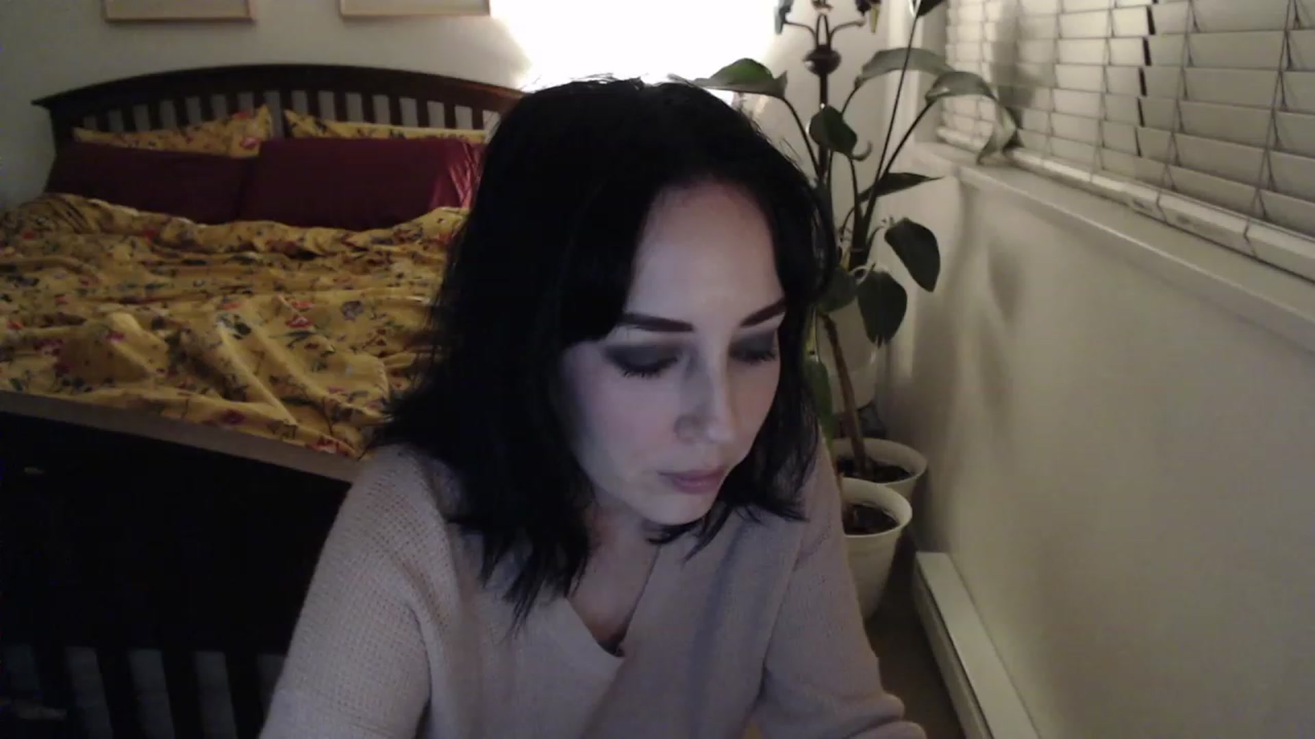 Gallery image thumbnail from AAAAAGHHHHHHH's myfreecams stream on, 10/04/2023, 04:33 image 12 of 20