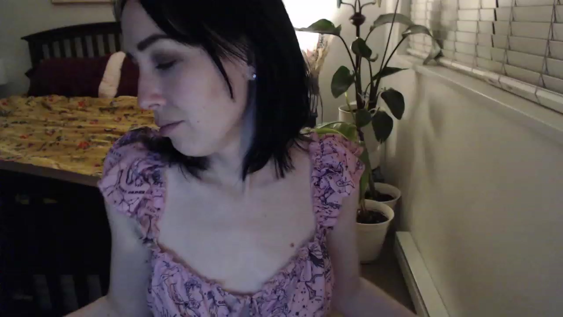 Gallery image thumbnail from AAAAAGHHHHHHH's myfreecams stream on, 10/17/2023, 04:26 image 5 of 20