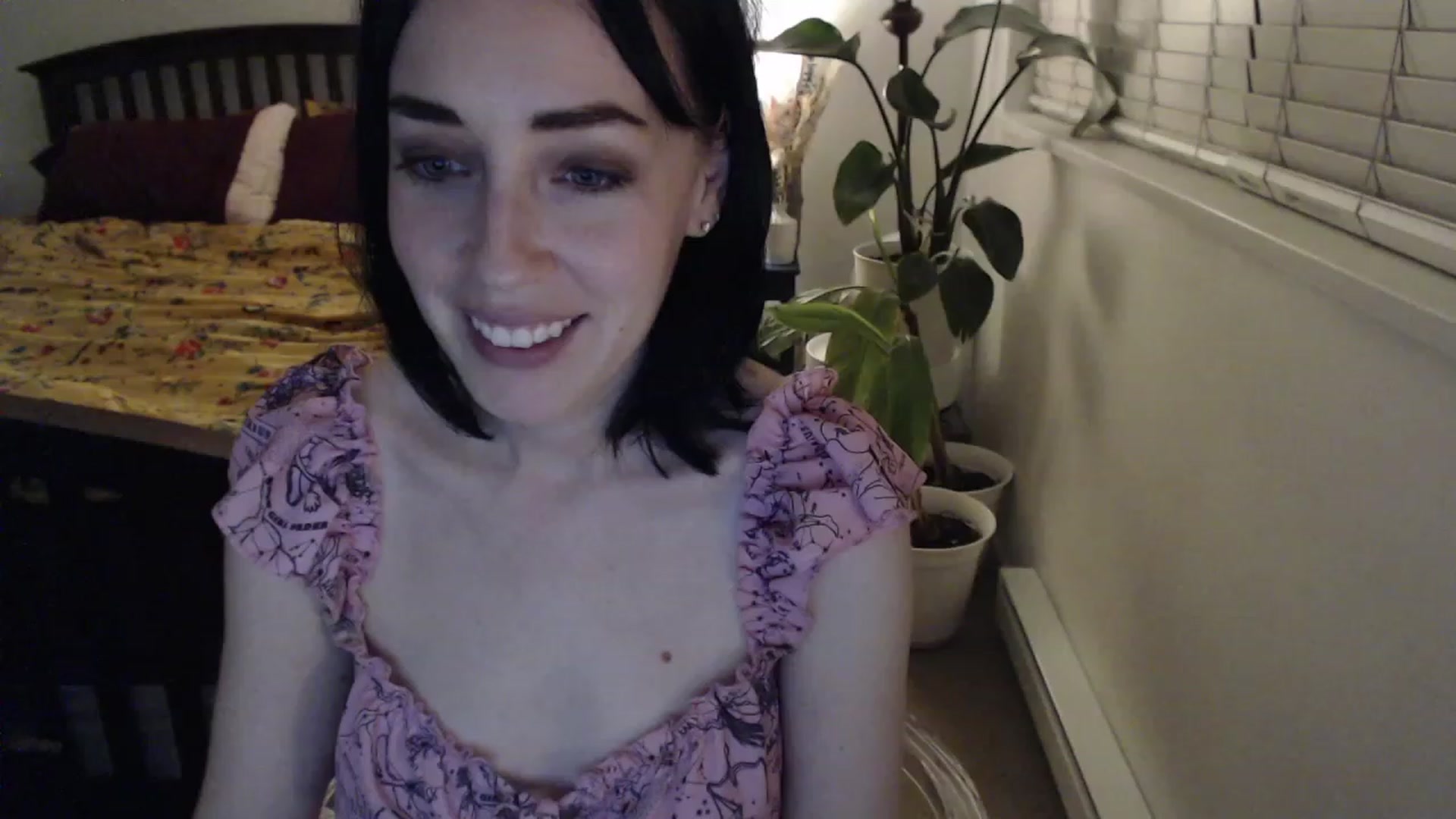 Gallery image thumbnail from AAAAAGHHHHHHH's myfreecams stream on, 10/17/2023, 04:26 image 11 of 20