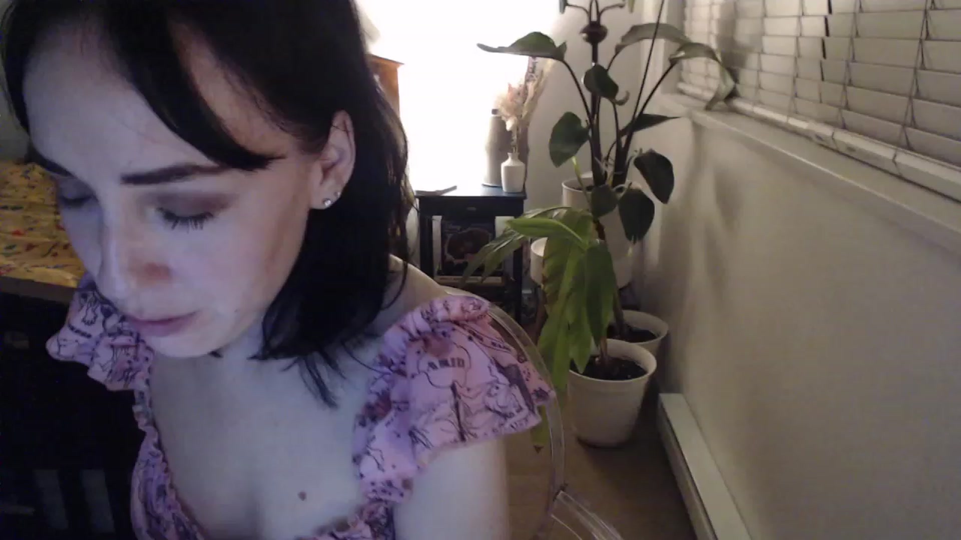 Gallery image thumbnail from AAAAAGHHHHHHH's myfreecams stream on, 10/17/2023, 04:26 image 2 of 20