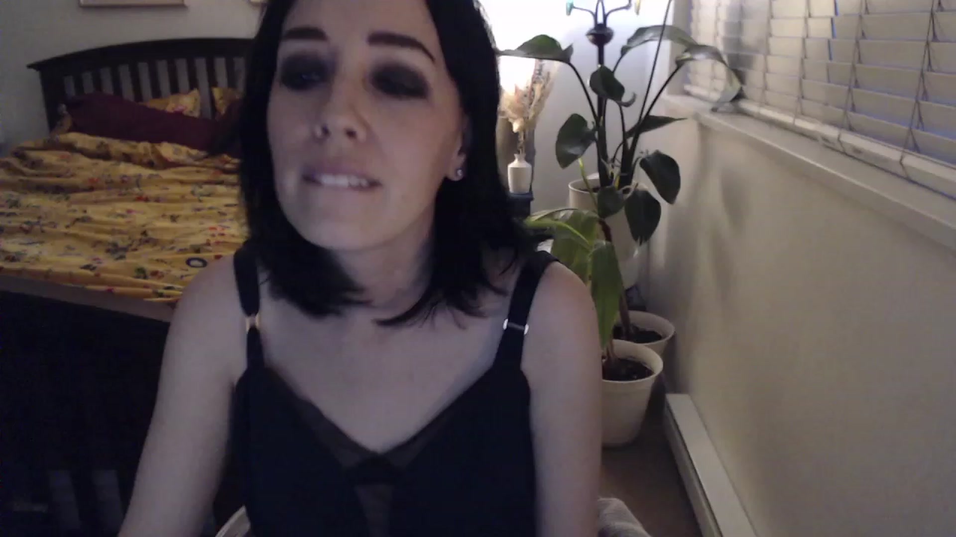 Gallery image thumbnail from AAAAAGHHHHHHH's myfreecams stream on, 10/18/2023, 02:42 image 1 of 20