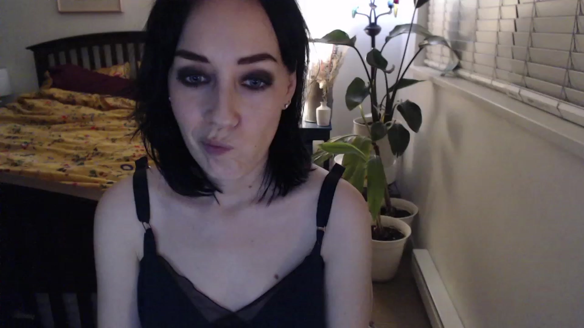 Gallery image thumbnail from AAAAAGHHHHHHH's myfreecams stream on, 10/18/2023, 02:42 image 20 of 20