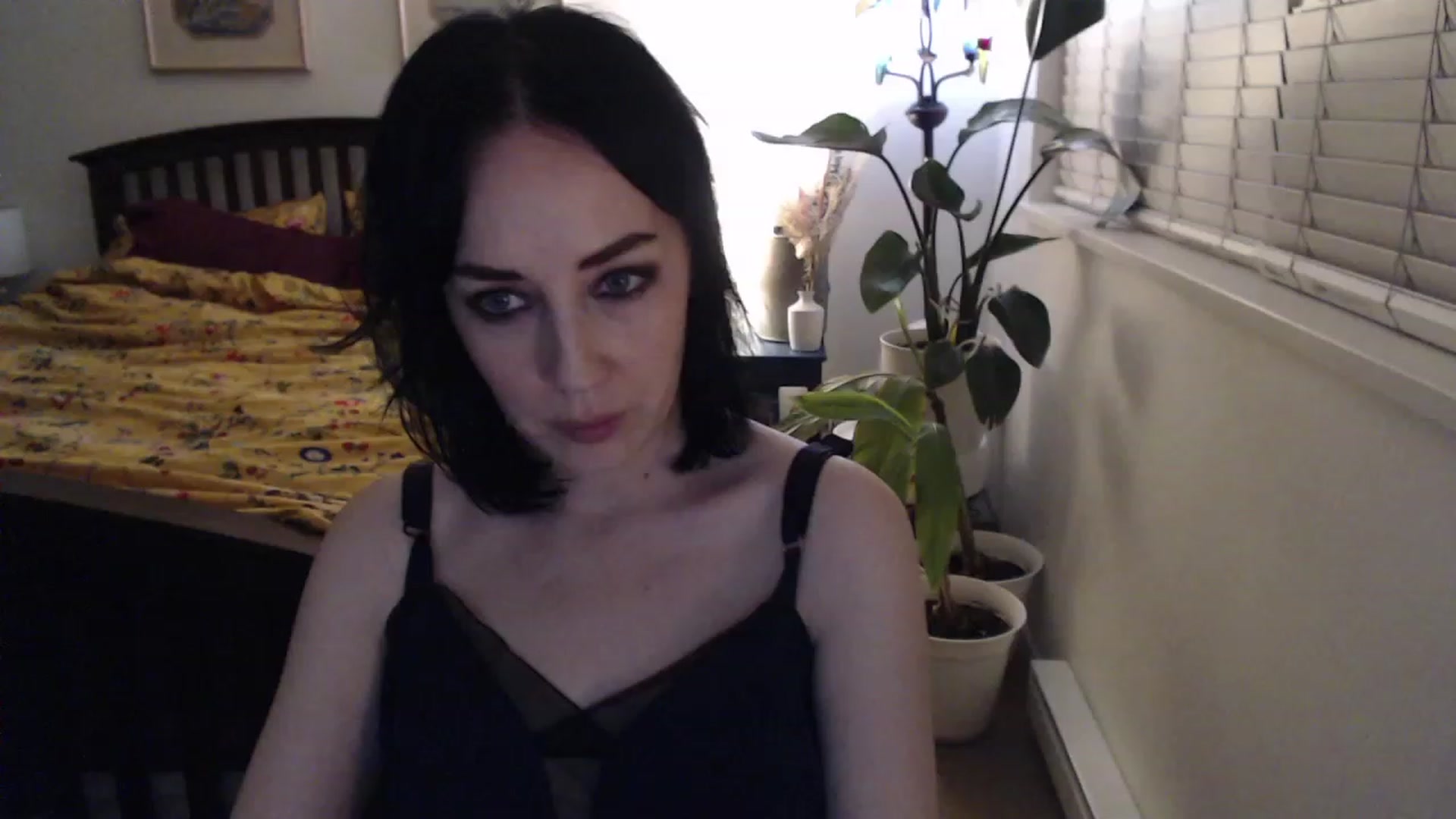 Gallery image thumbnail from AAAAAGHHHHHHH's myfreecams stream on, 10/18/2023, 02:42 image 14 of 20