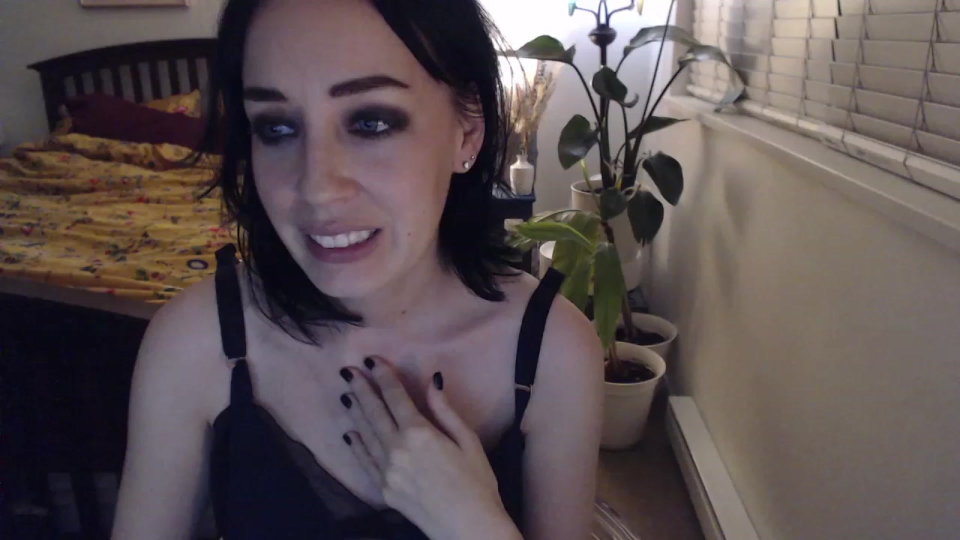 Gallery image thumbnail from AAAAAGHHHHHHH's myfreecams stream on, 10/18/2023, 02:42 image 9 of 20
